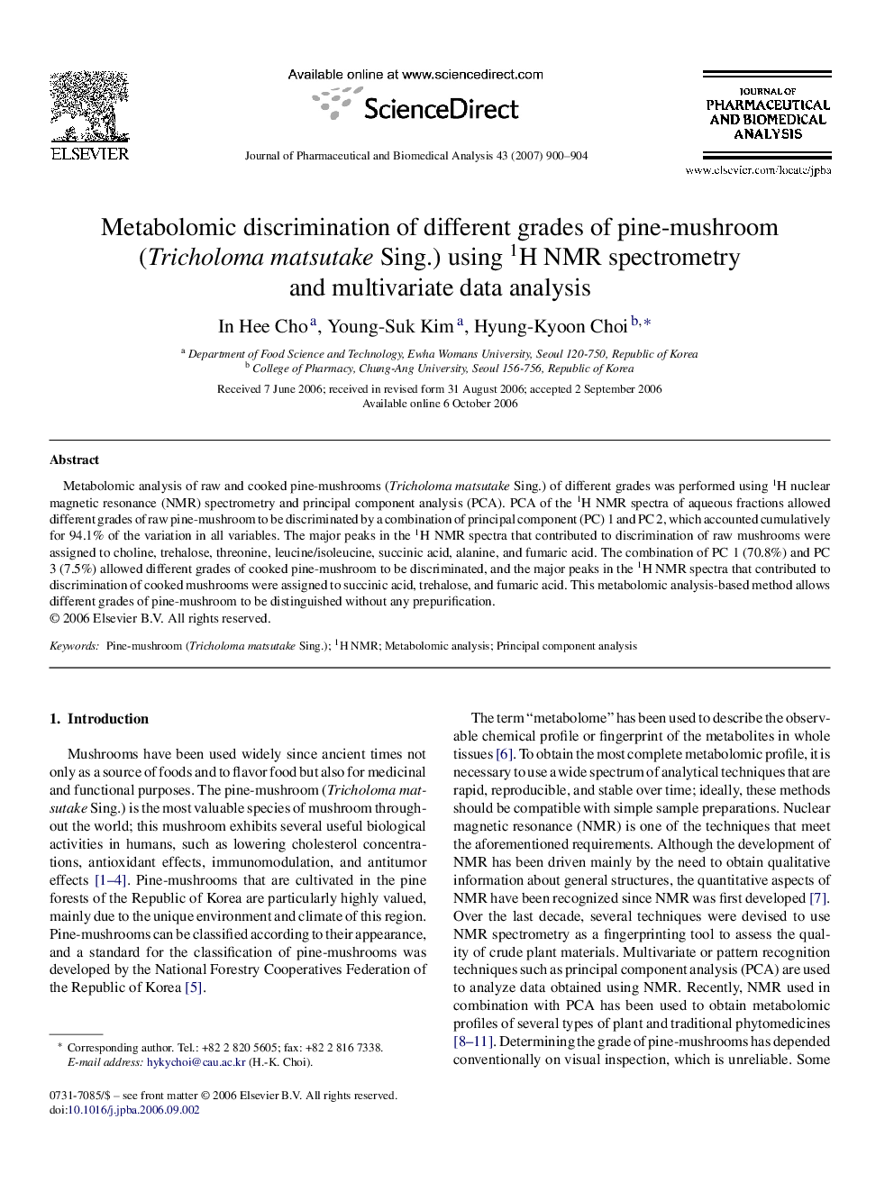 Metabolomic discrimination of different grades of pine-mushroom (Tricholoma matsutake Sing.) using 1H NMR spectrometry and multivariate data analysis