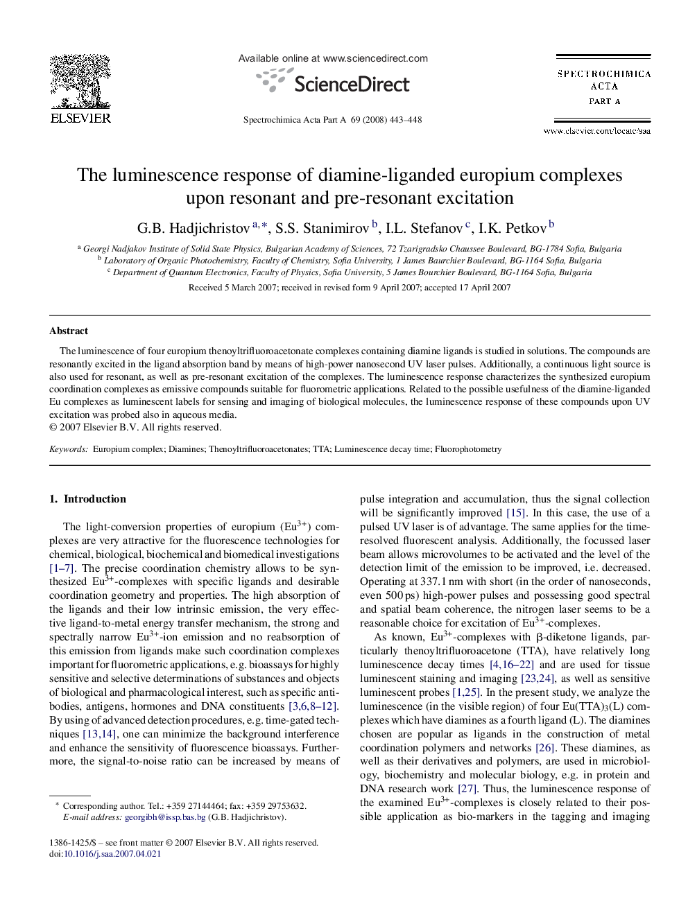 The luminescence response of diamine-liganded europium complexes upon resonant and pre-resonant excitation