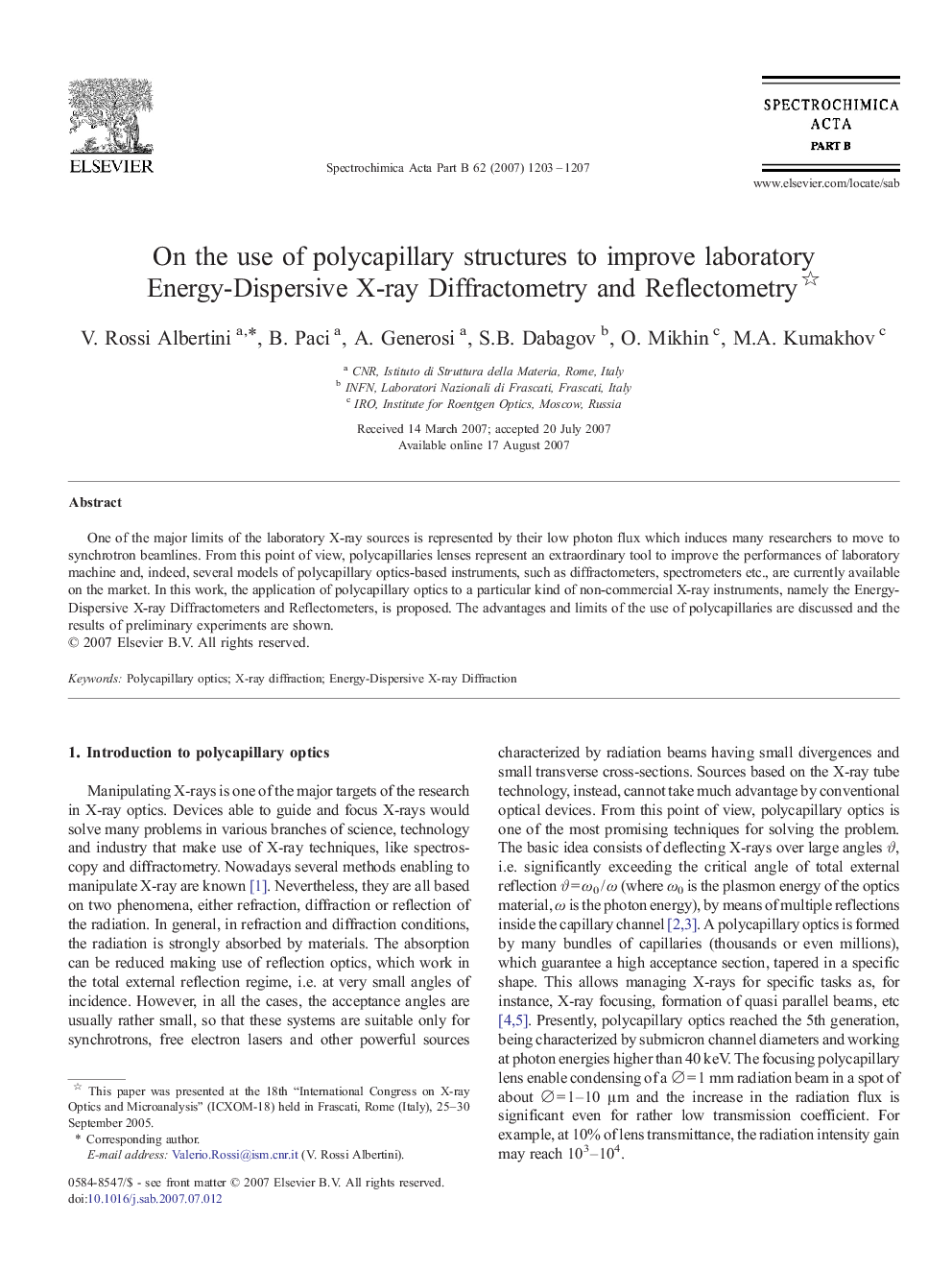 On the use of polycapillary structures to improve laboratory Energy-Dispersive X-ray Diffractometry and Reflectometry 