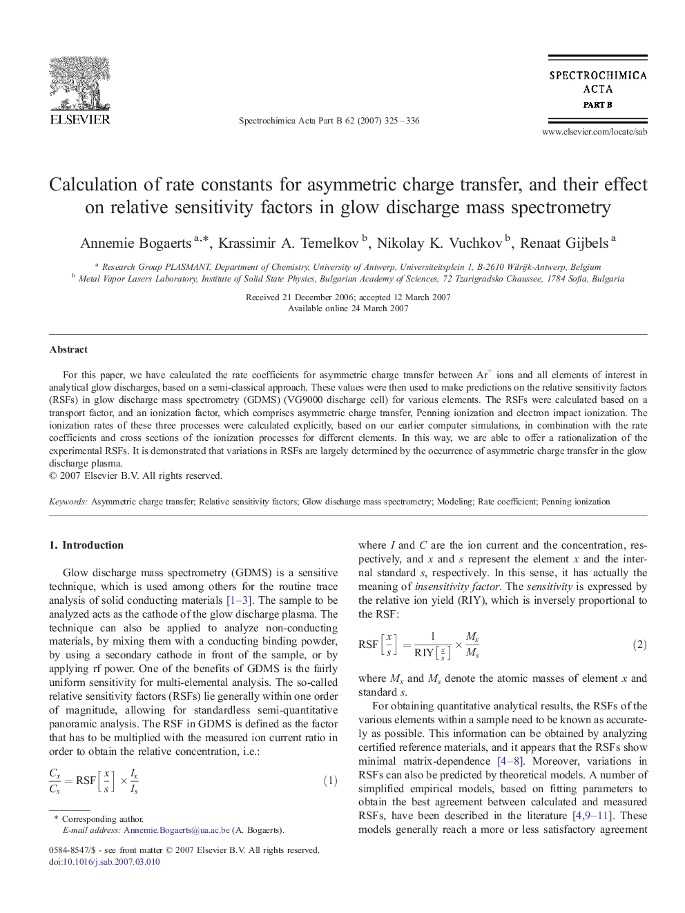 Calculation of rate constants for asymmetric charge transfer, and their effect on relative sensitivity factors in glow discharge mass spectrometry