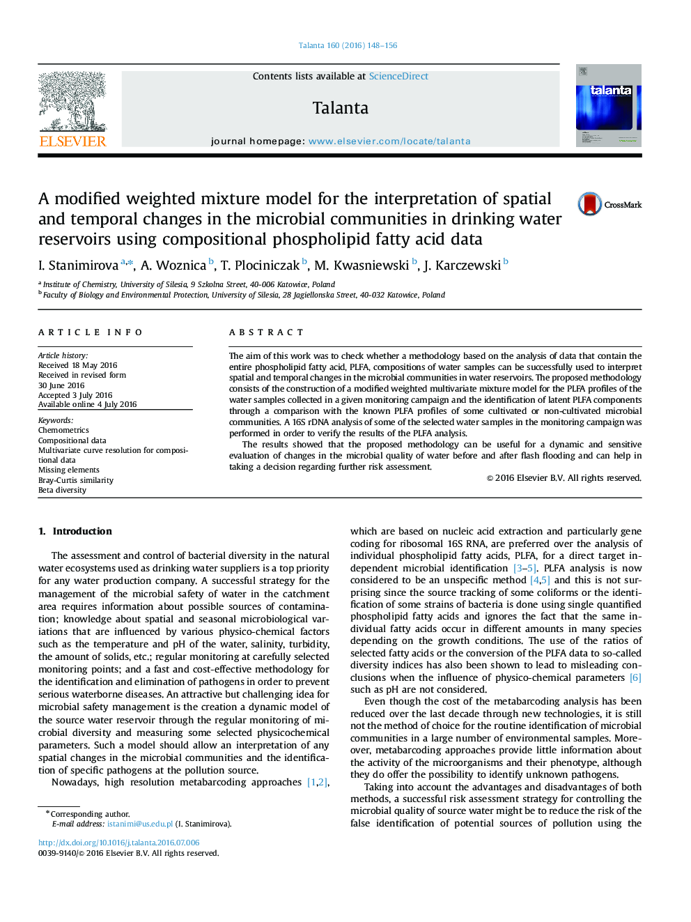 A modified weighted mixture model for the interpretation of spatial and temporal changes in the microbial communities in drinking water reservoirs using compositional phospholipid fatty acid data