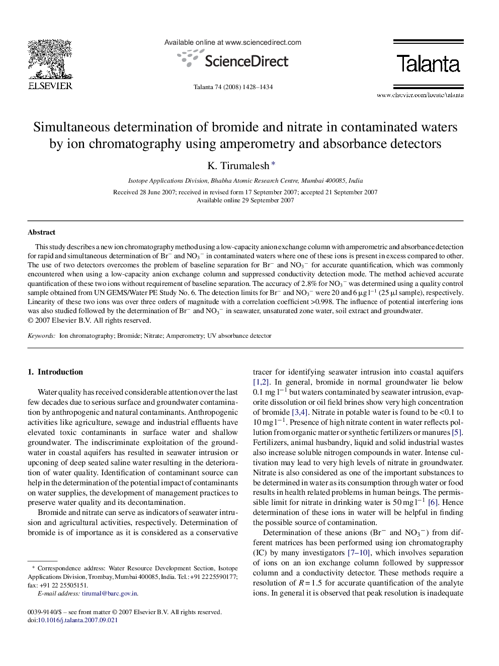 Simultaneous determination of bromide and nitrate in contaminated waters by ion chromatography using amperometry and absorbance detectors