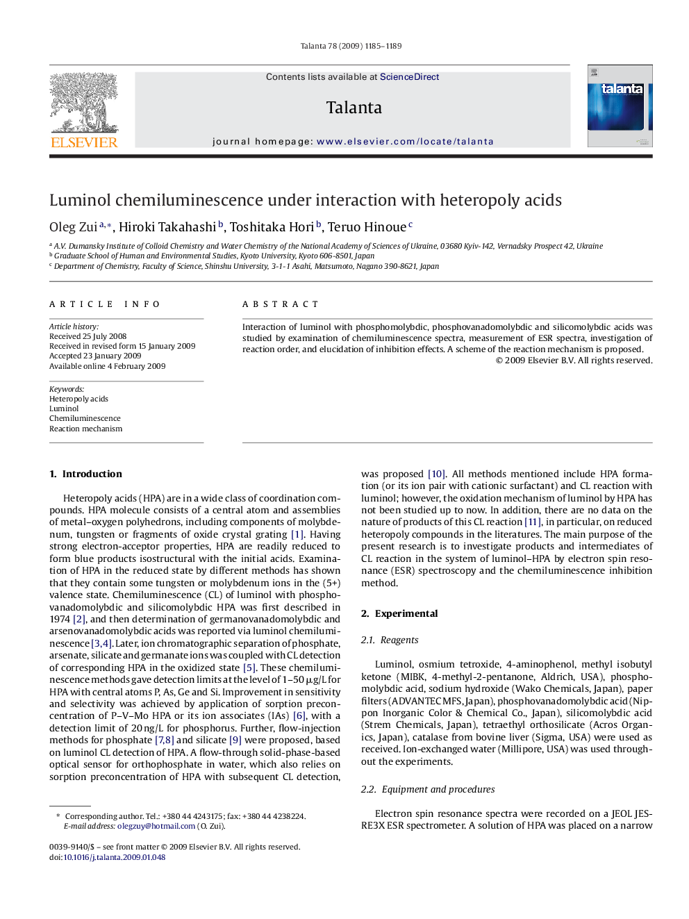 Luminol chemiluminescence under interaction with heteropoly acids