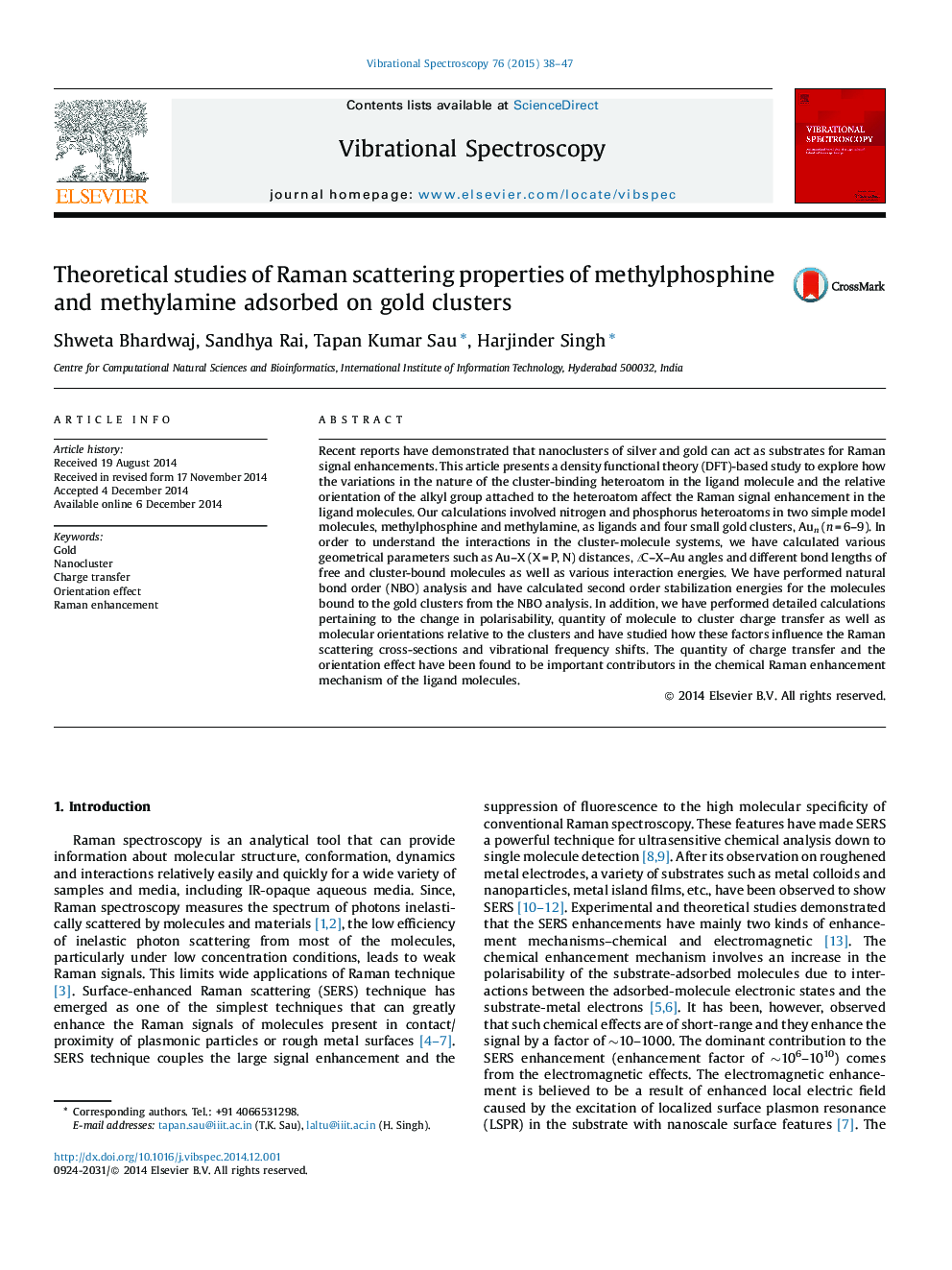 Theoretical studies of Raman scattering properties of methylphosphine and methylamine adsorbed on gold clusters