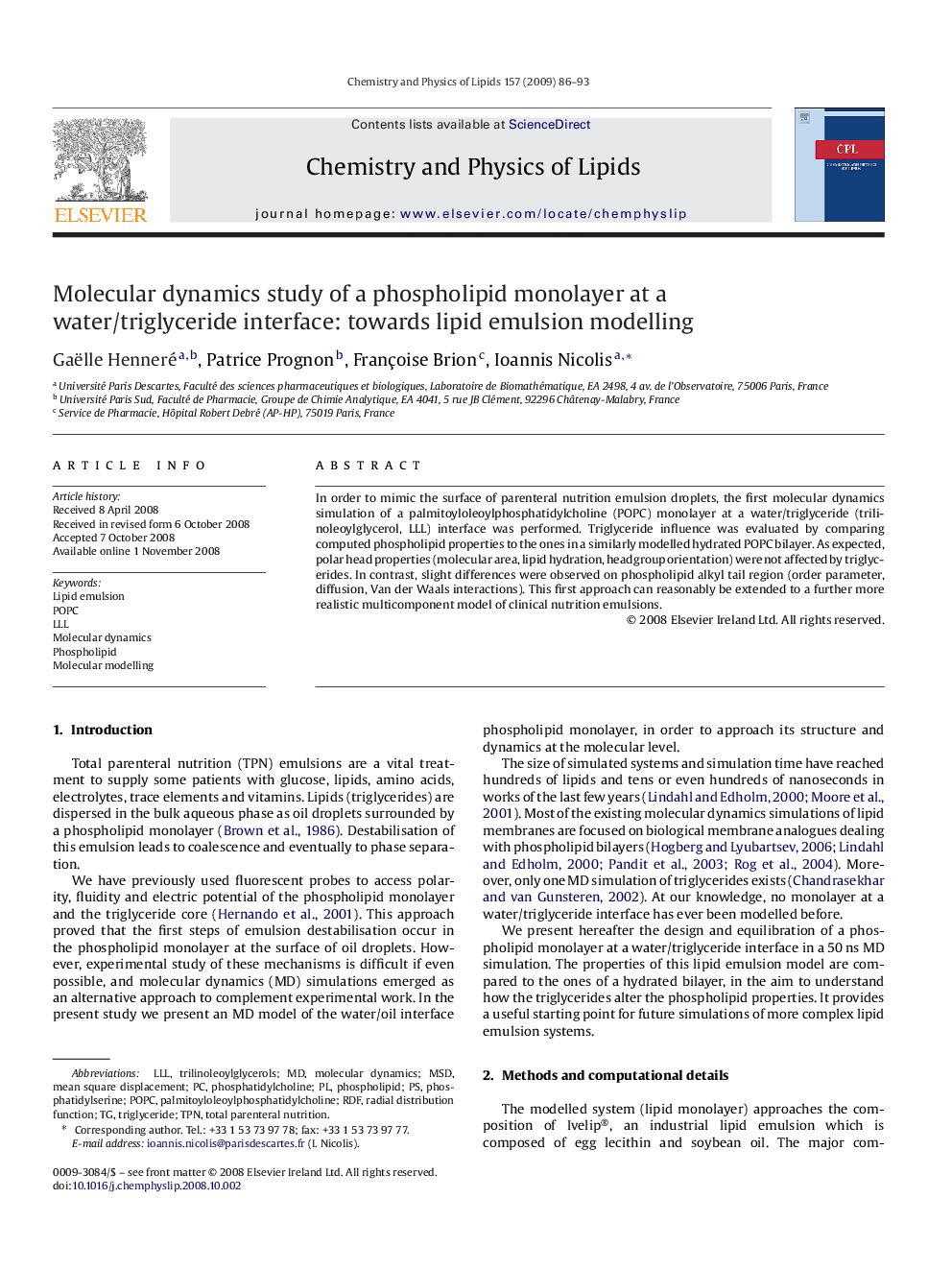 Molecular dynamics study of a phospholipid monolayer at a water/triglyceride interface: towards lipid emulsion modelling