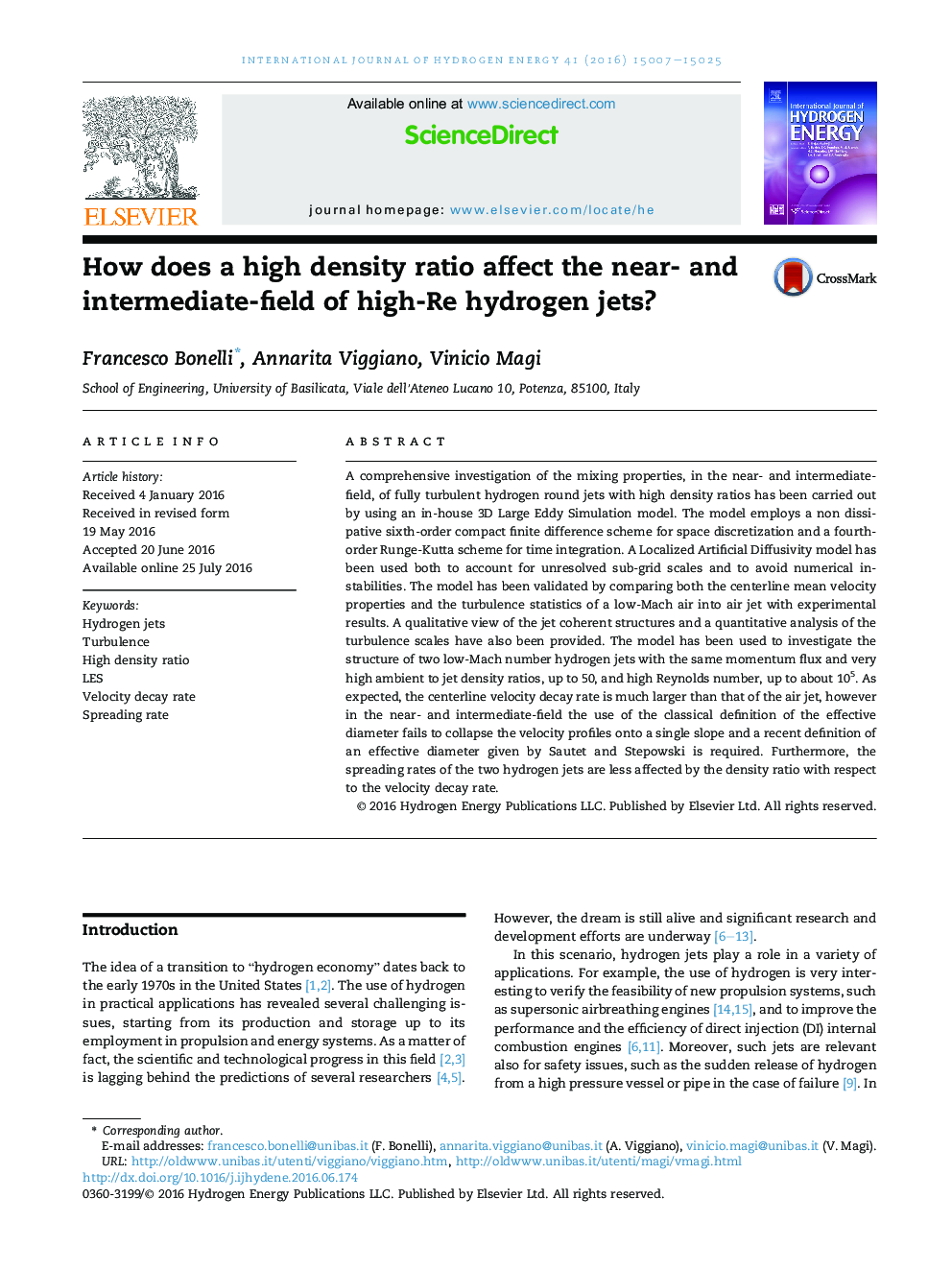 How does a high density ratio affect the near- and intermediate-field of high-Re hydrogen jets?