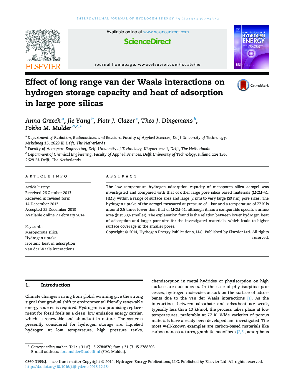 Effect of long range van der Waals interactions on hydrogen storage capacity and heat of adsorption in large pore silicas