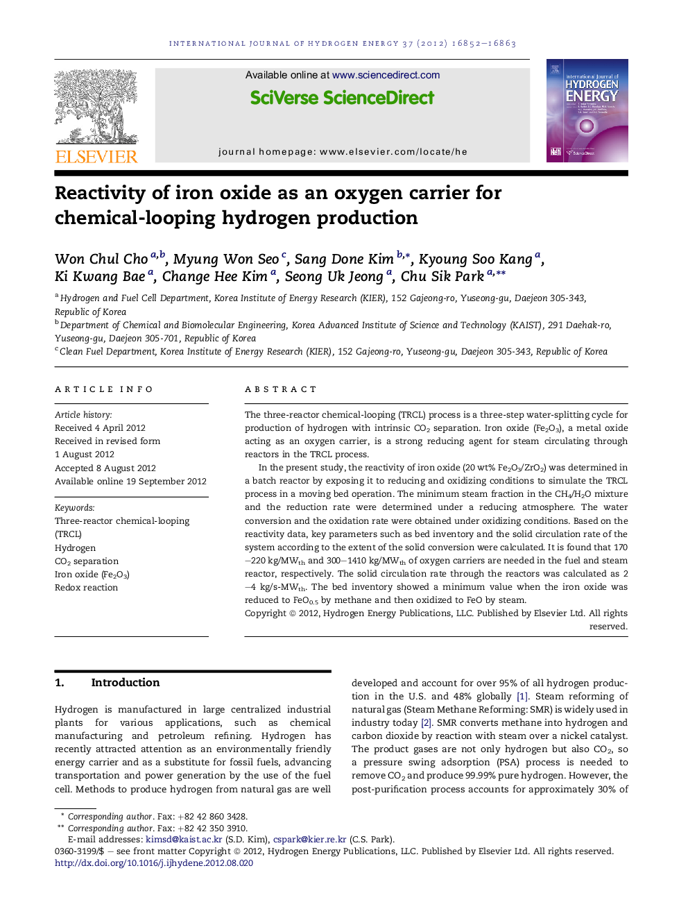 Reactivity of iron oxide as an oxygen carrier for chemical-looping hydrogen production