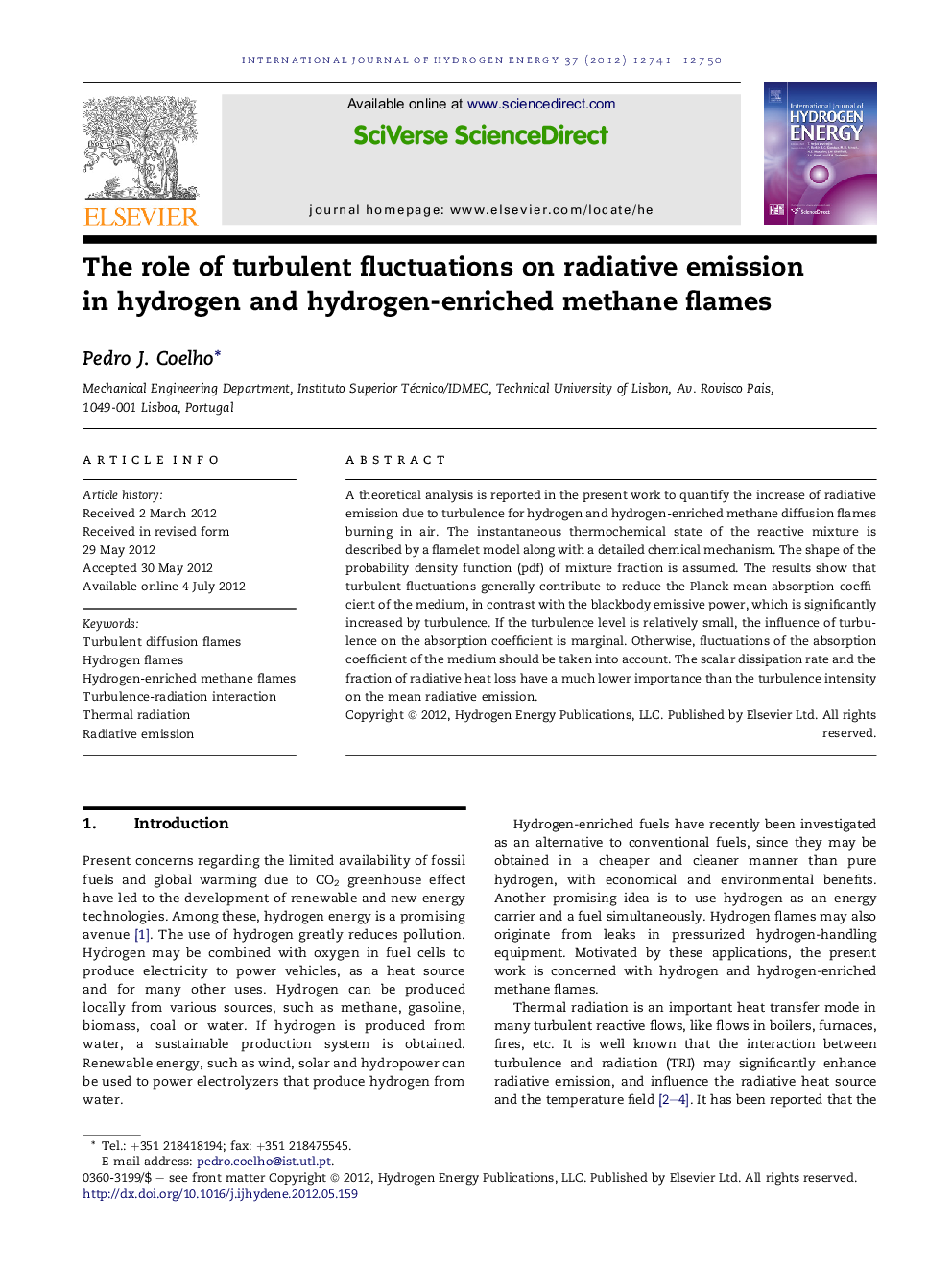 The role of turbulent fluctuations on radiative emission in hydrogen and hydrogen-enriched methane flames