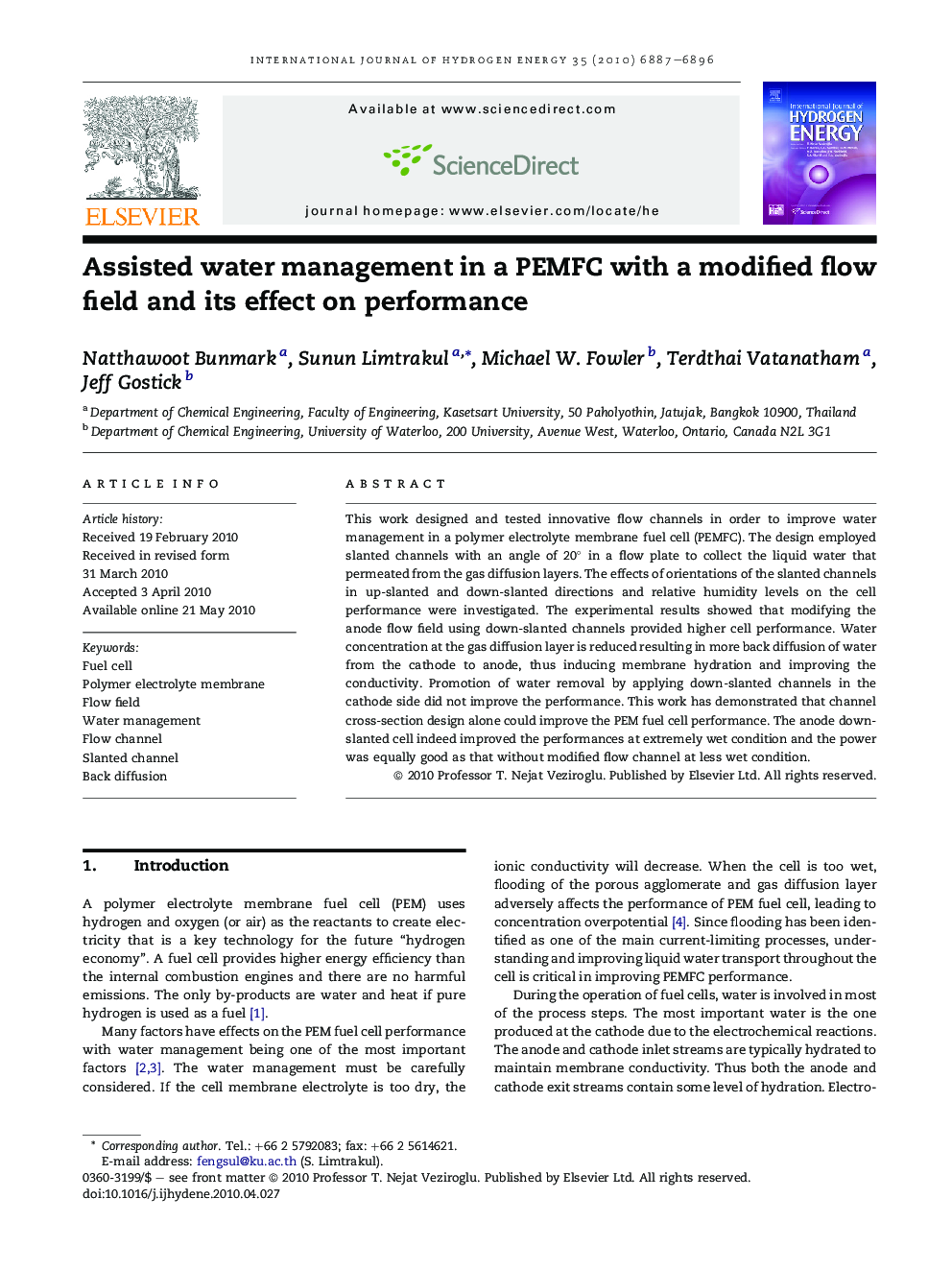 Assisted water management in a PEMFC with a modified flow field and its effect on performance