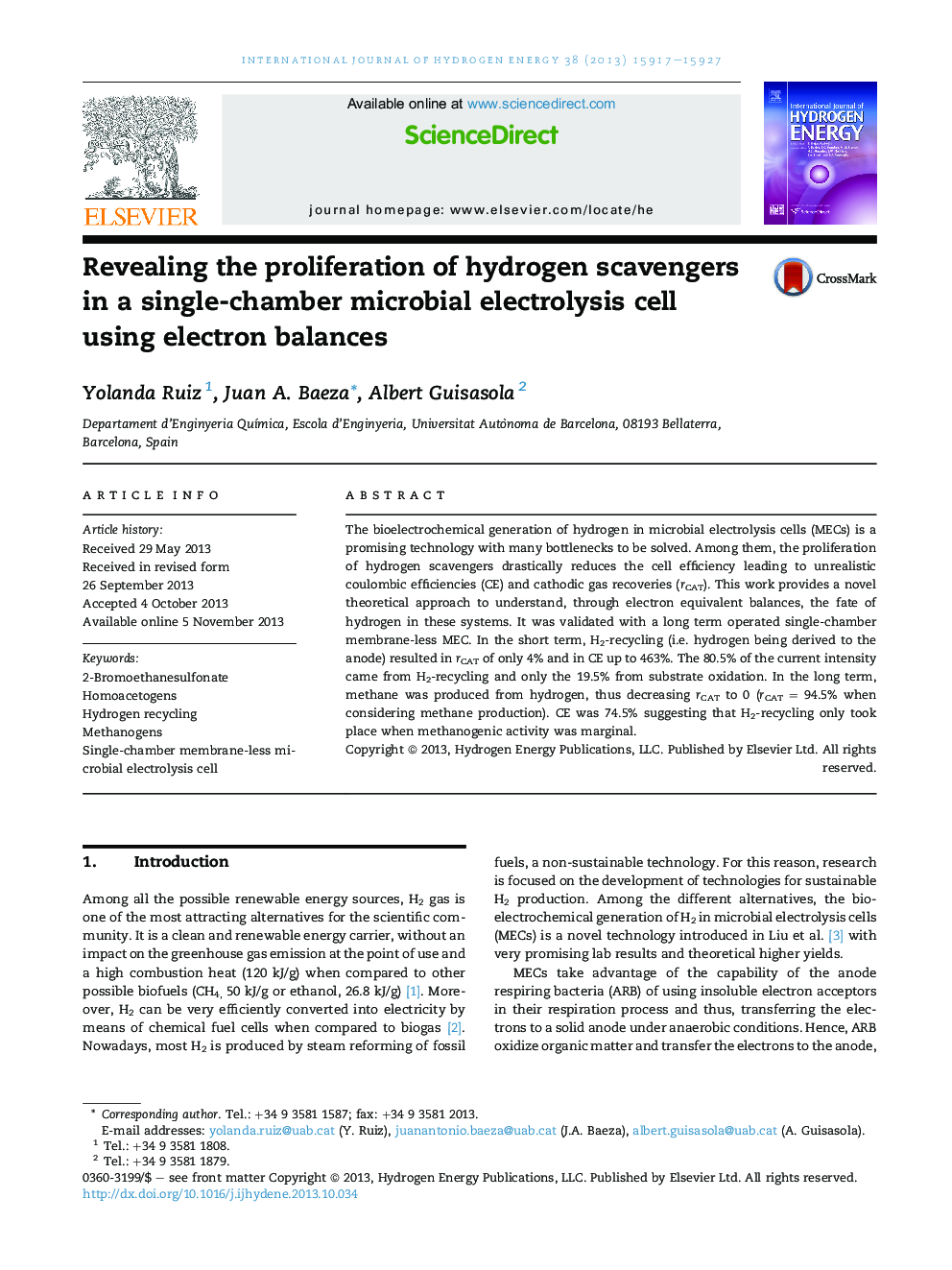 Revealing the proliferation of hydrogen scavengers in a single-chamber microbial electrolysis cell using electron balances