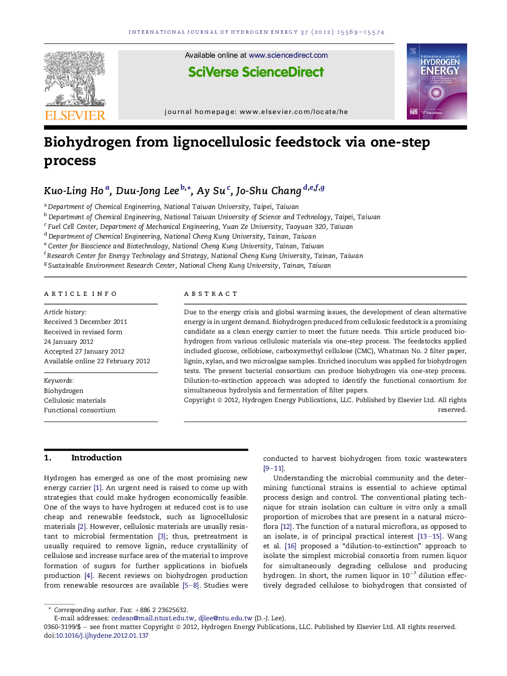 Biohydrogen from lignocellulosic feedstock via one-step process