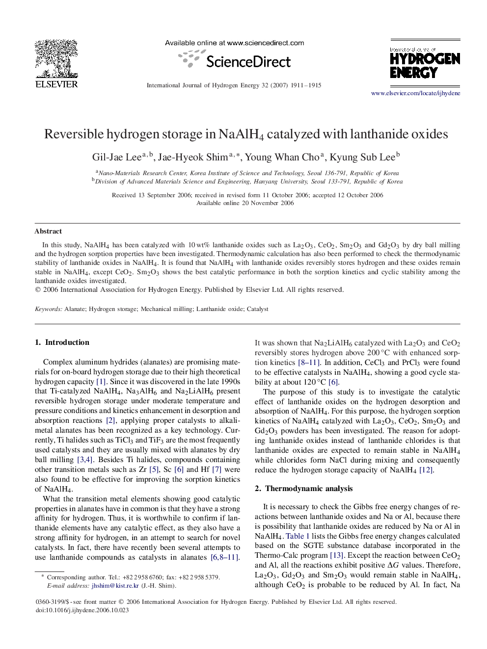 Reversible hydrogen storage in NaAlH4NaAlH4 catalyzed with lanthanide oxides