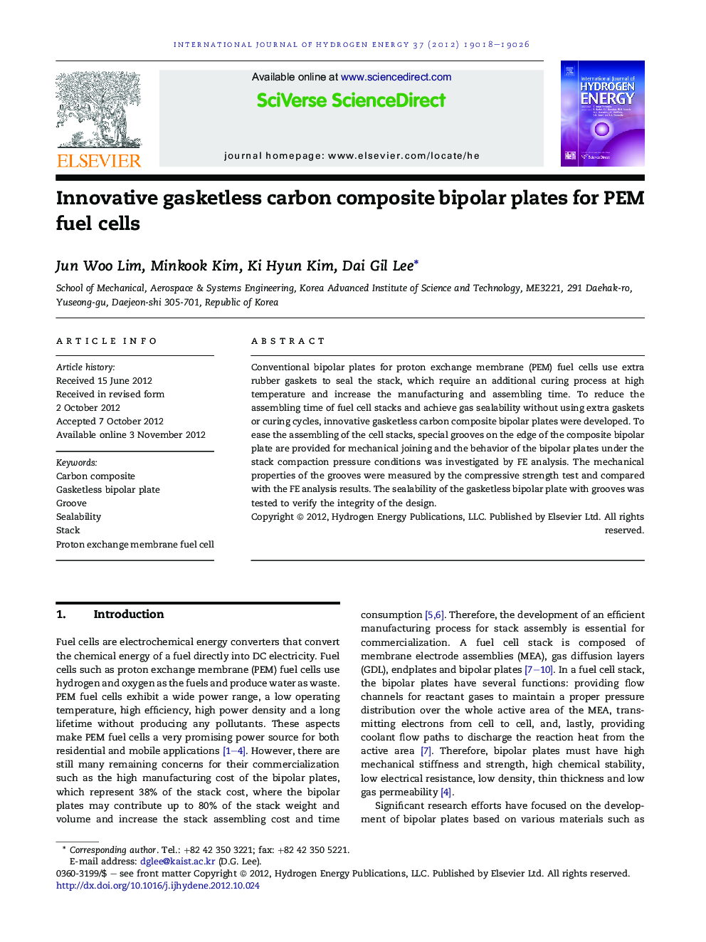 Innovative gasketless carbon composite bipolar plates for PEM fuel cells