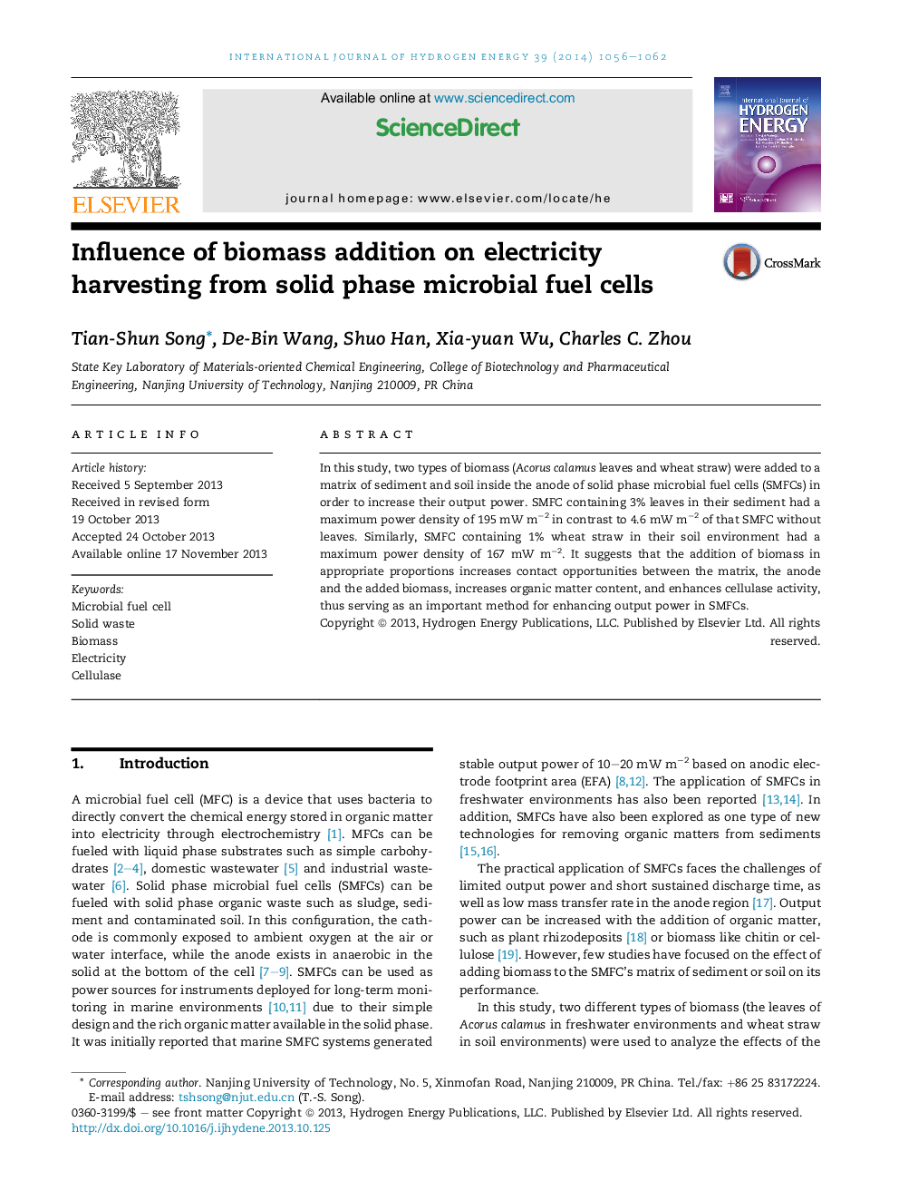 Influence of biomass addition on electricity harvesting from solid phase microbial fuel cells