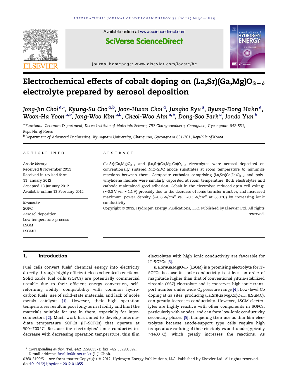 Electrochemical effects of cobalt doping on (La,Sr)(Ga,Mg)O3−δ electrolyte prepared by aerosol deposition