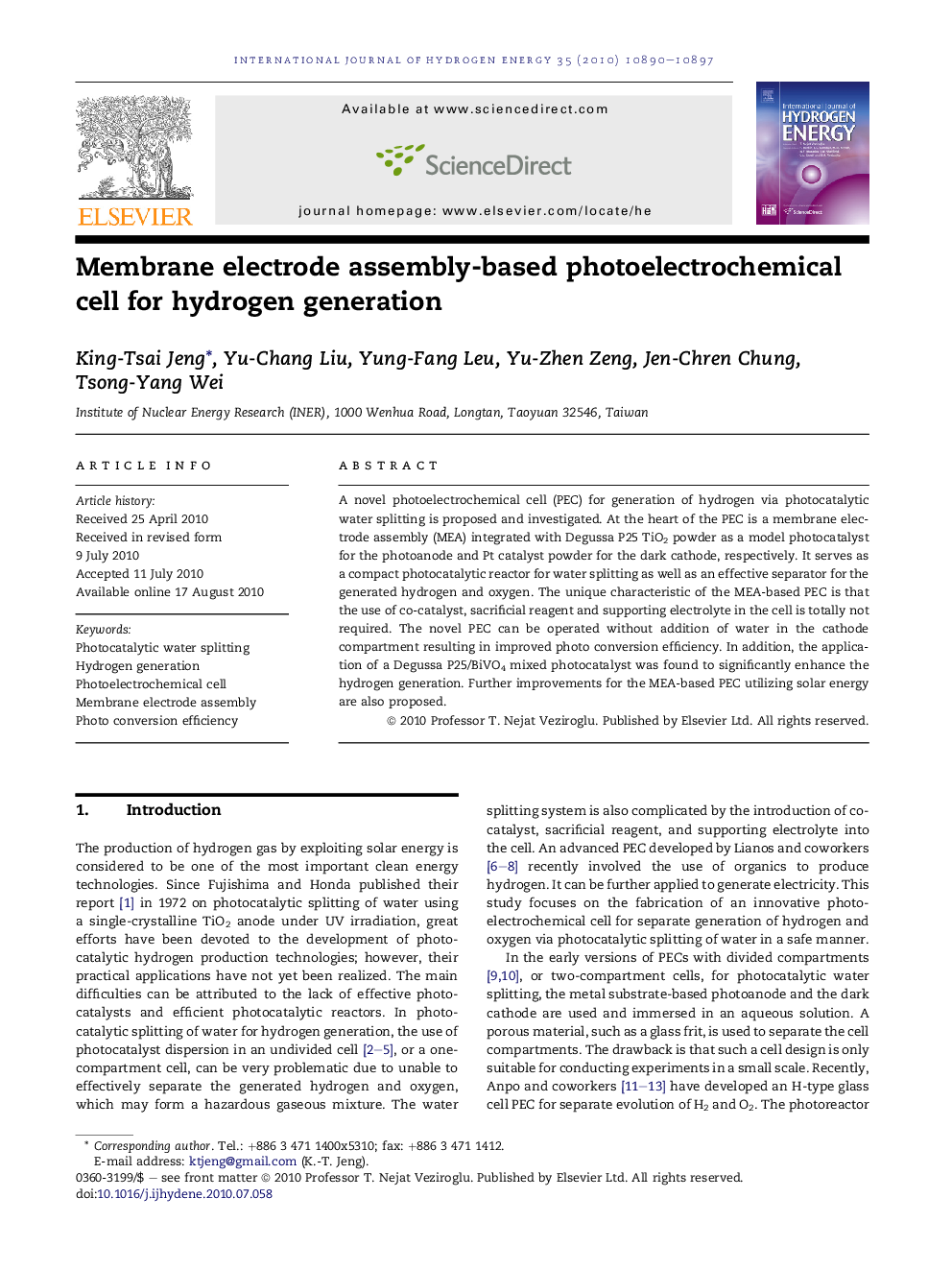 Membrane electrode assembly-based photoelectrochemical cell for hydrogen generation