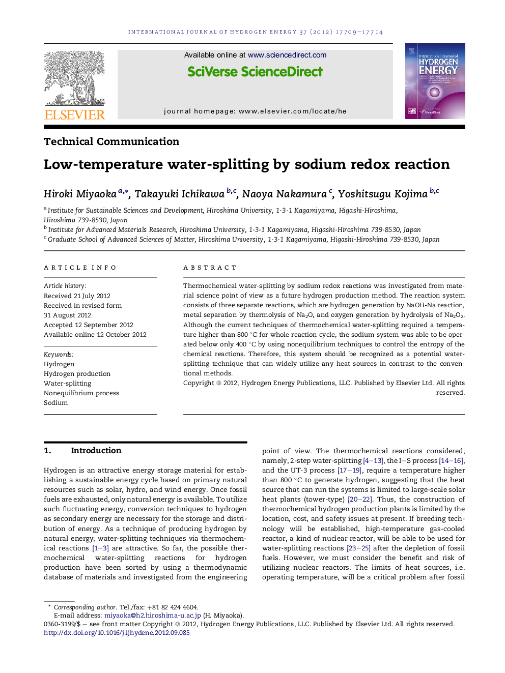 Low-temperature water-splitting by sodium redox reaction