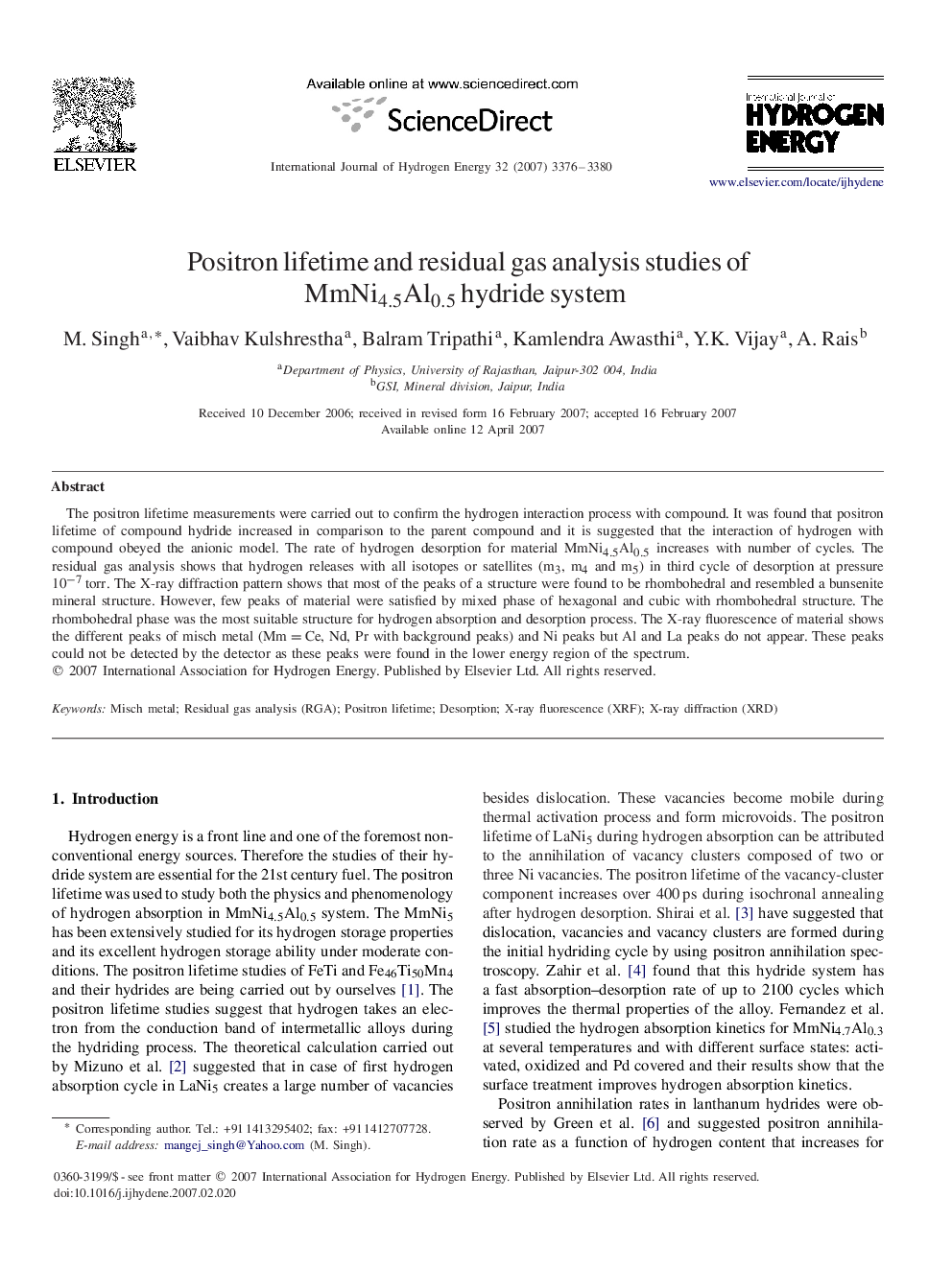 Positron lifetime and residual gas analysis studies of MmNi4.5Al0.5MmNi4.5Al0.5 hydride system