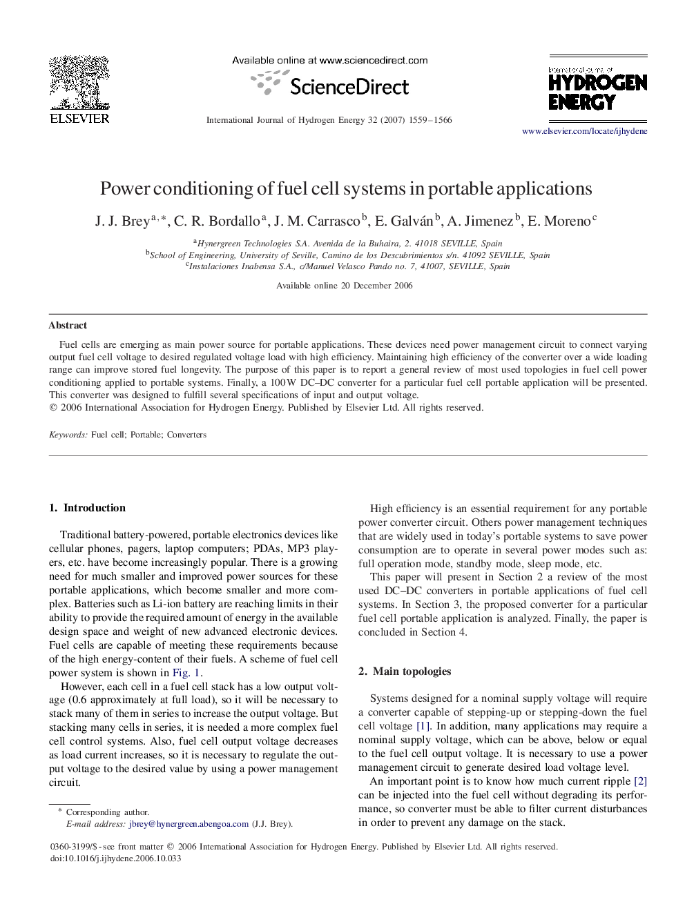 Power conditioning of fuel cell systems in portable applications