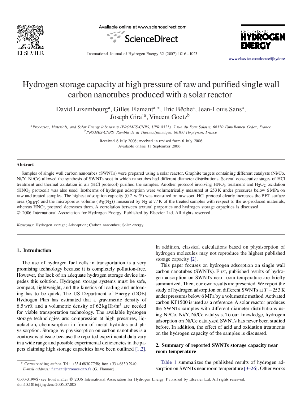 Hydrogen storage capacity at high pressure of raw and purified single wall carbon nanotubes produced with a solar reactor