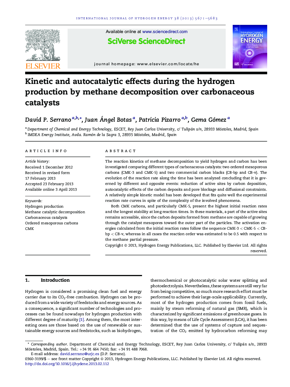 Kinetic and autocatalytic effects during the hydrogen production by methane decomposition over carbonaceous catalysts