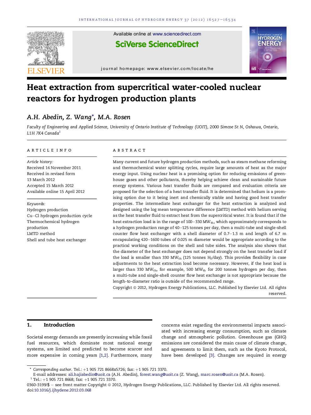 Heat extraction from supercritical water-cooled nuclear reactors for hydrogen production plants