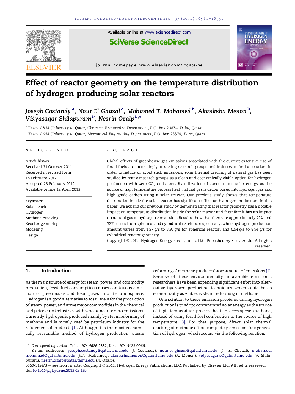 Effect of reactor geometry on the temperature distribution of hydrogen producing solar reactors