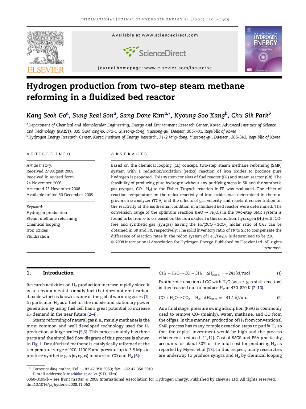 Hydrogen production from two-step steam methane reforming in a fluidized bed reactor