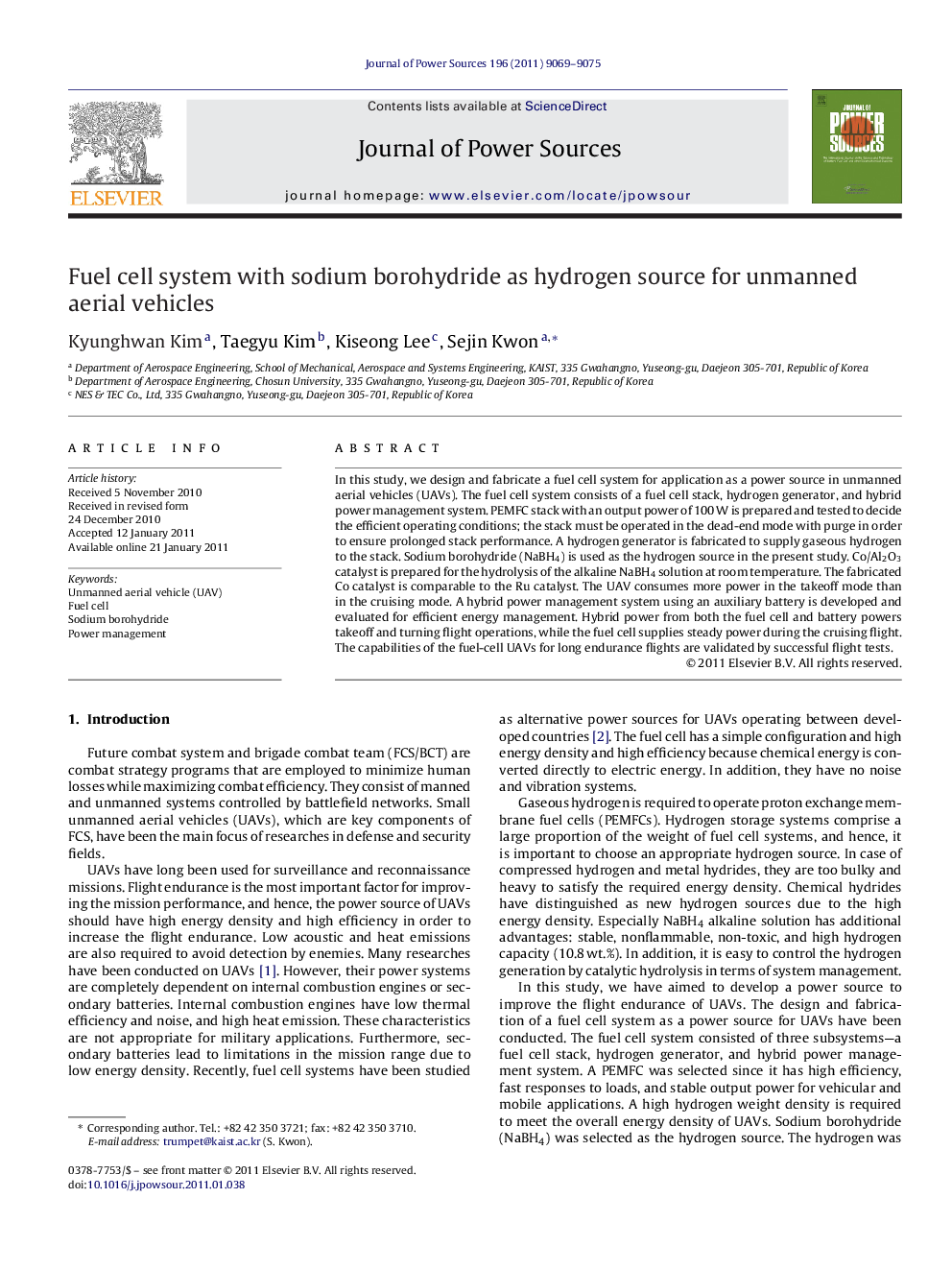 Fuel cell system with sodium borohydride as hydrogen source for unmanned aerial vehicles