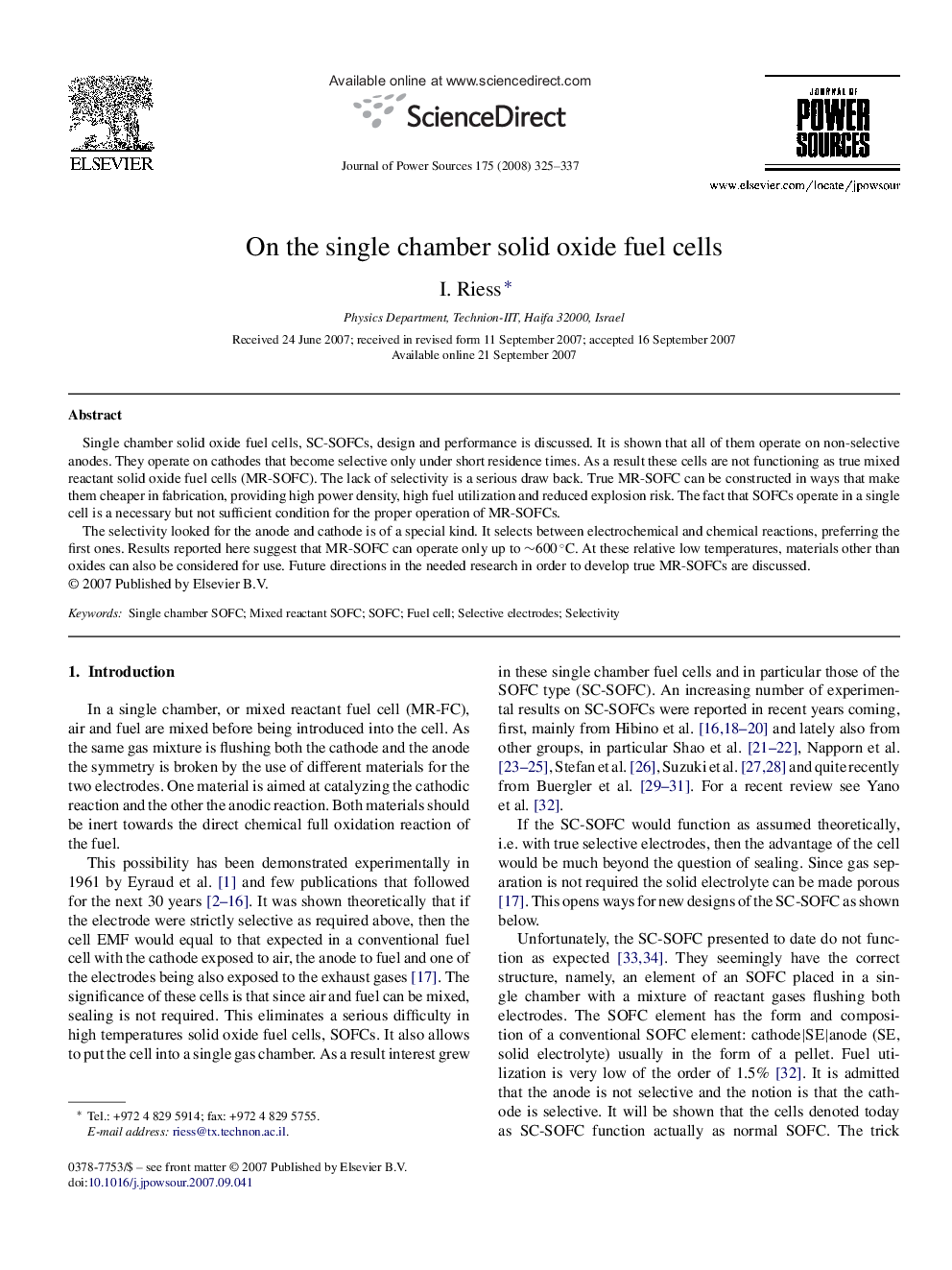 On the single chamber solid oxide fuel cells