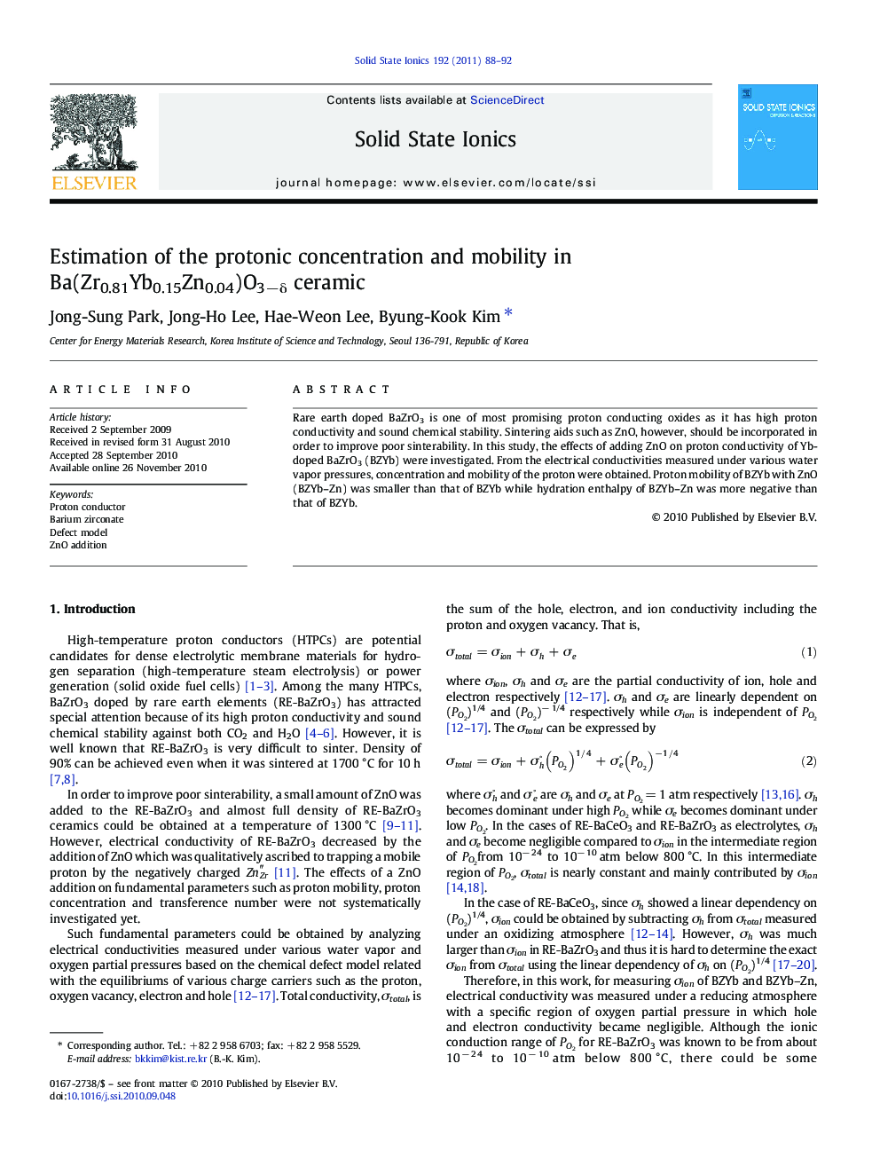 Estimation of the protonic concentration and mobility in Ba(Zr0.81Yb0.15Zn0.04)O3−δ ceramic