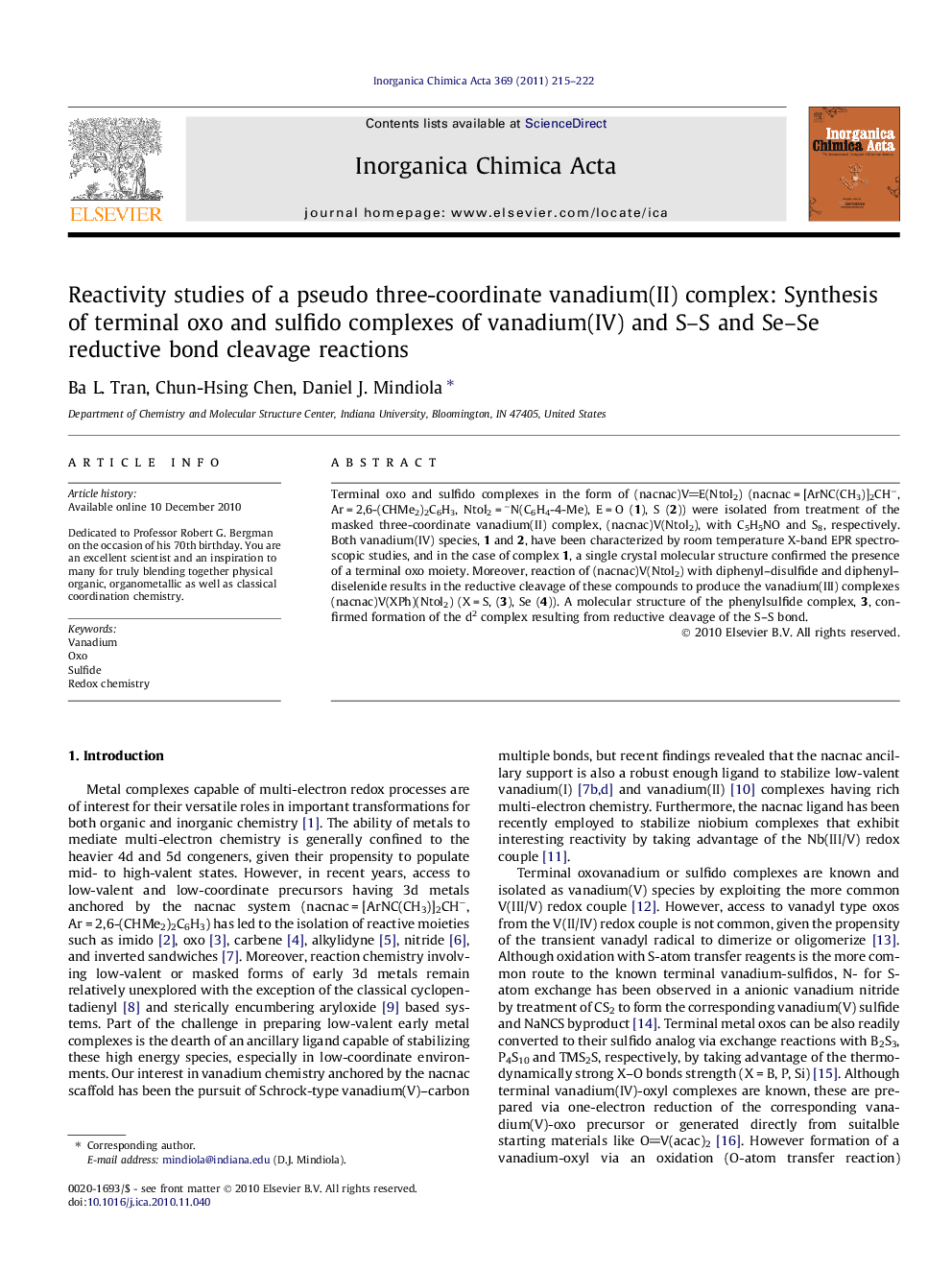 Reactivity studies of a pseudo three-coordinate vanadium(II) complex: Synthesis of terminal oxo and sulfido complexes of vanadium(IV) and S–S and Se–Se reductive bond cleavage reactions