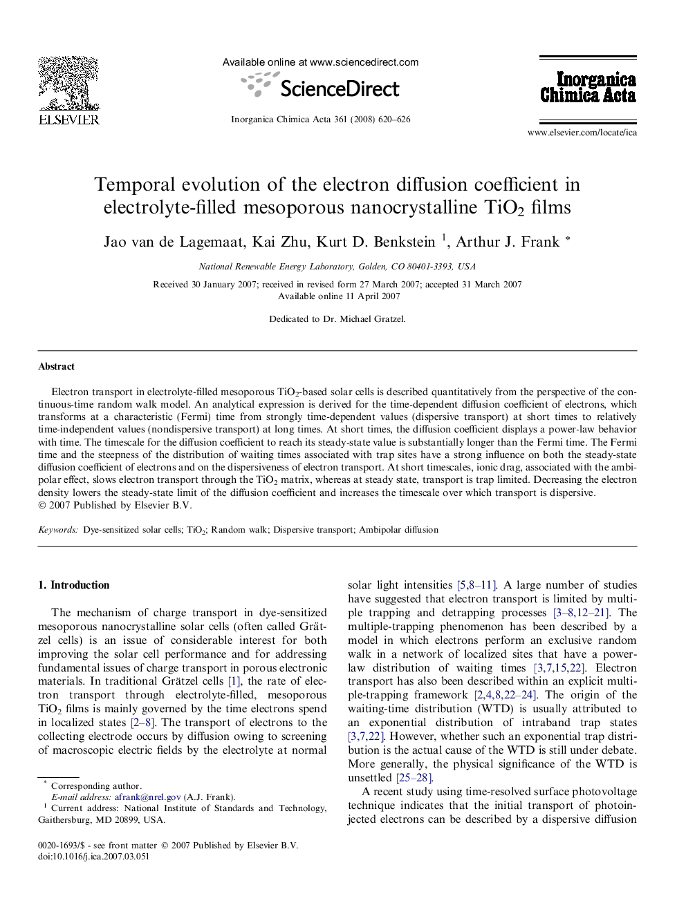 Temporal evolution of the electron diffusion coefficient in electrolyte-filled mesoporous nanocrystalline TiO2 films