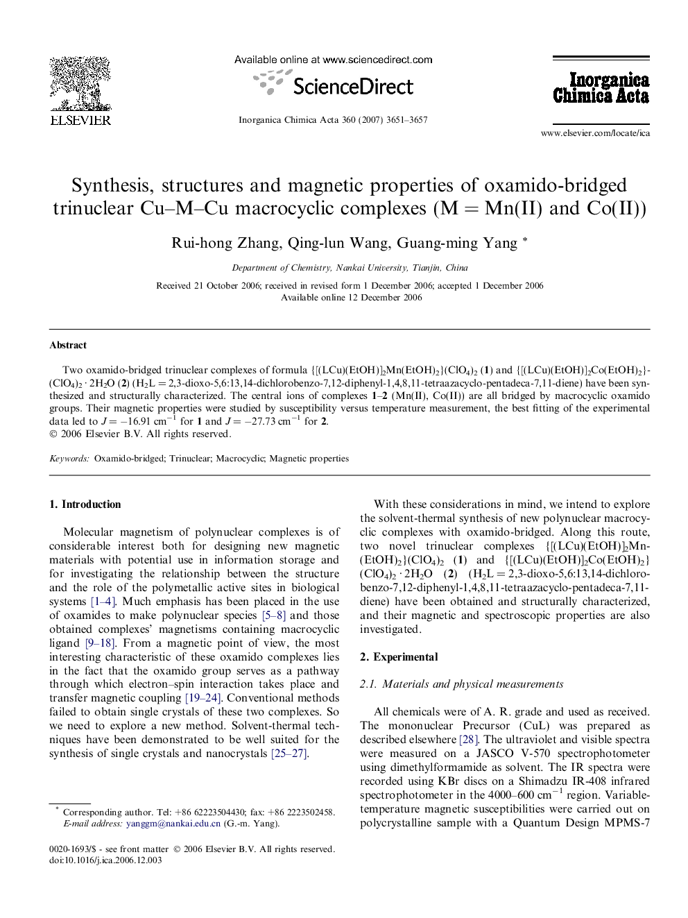 Synthesis, structures and magnetic properties of oxamido-bridged trinuclear Cu-M-Cu macrocyclic complexes (MÂ =Â Mn(II) and Co(II))