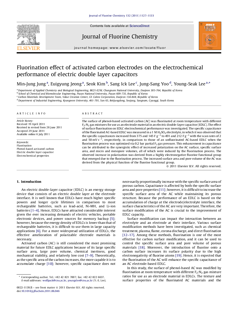 Fluorination effect of activated carbon electrodes on the electrochemical performance of electric double layer capacitors