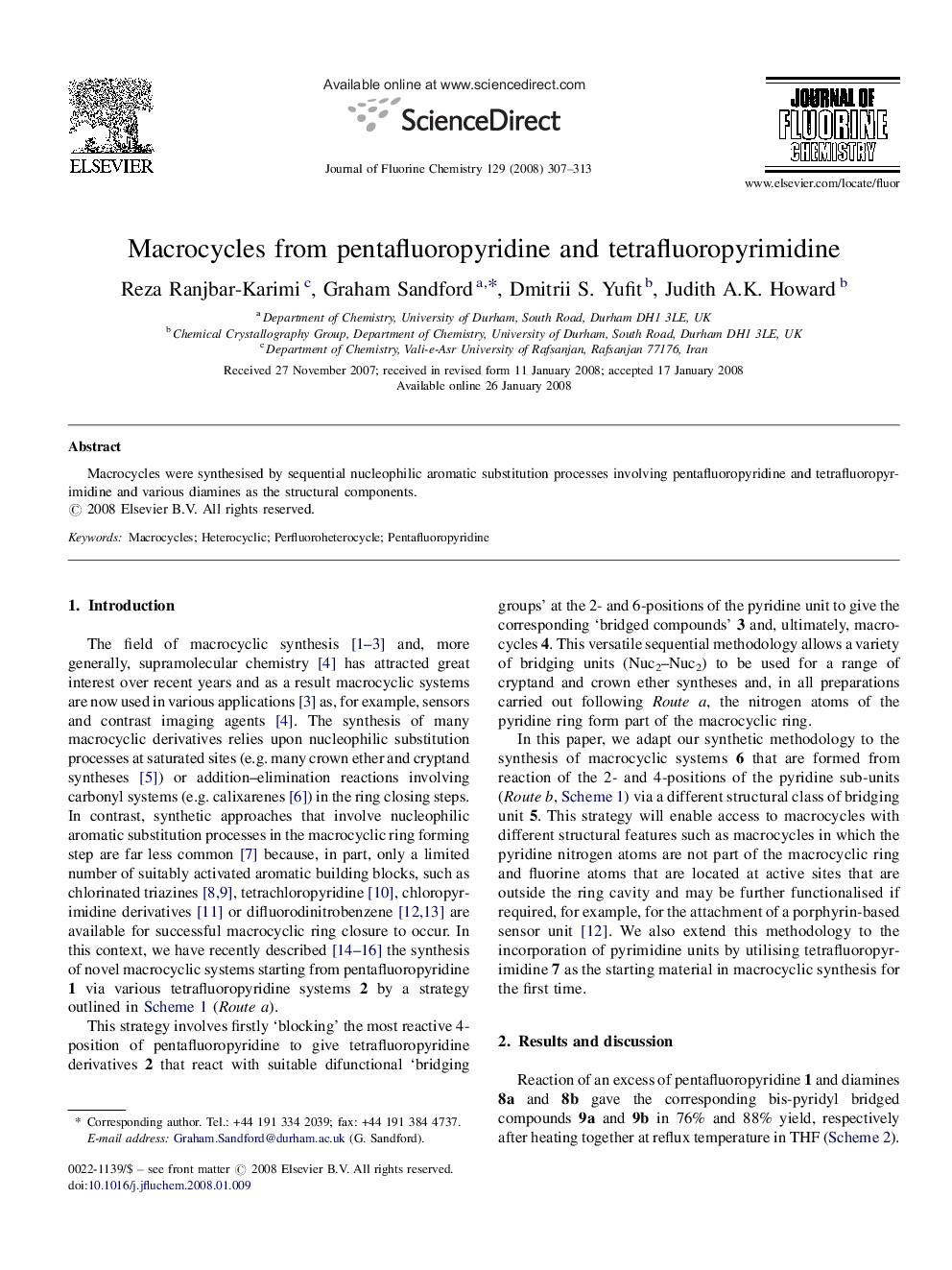 Macrocycles from pentafluoropyridine and tetrafluoropyrimidine