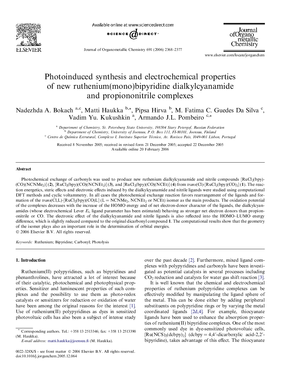 Photoinduced synthesis and electrochemical properties of new ruthenium(mono)bipyridine dialkylcyanamide and propiononitrile complexes