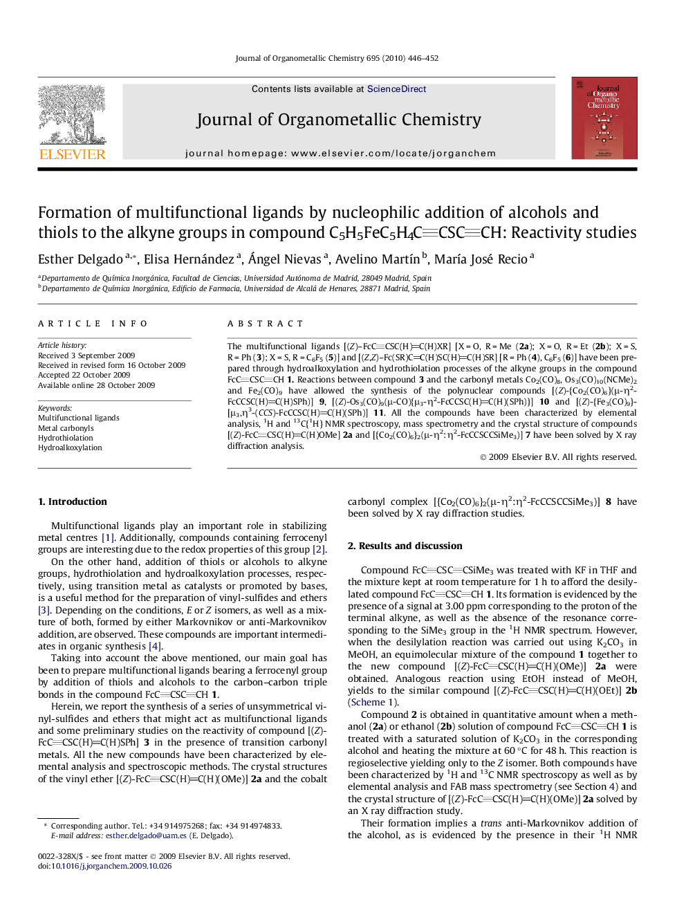 Formation of multifunctional ligands by nucleophilic addition of alcohols and thiols to the alkyne groups in compound C5H5FeC5H4CCSCCH: Reactivity studies