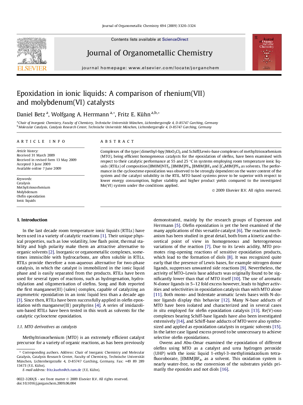 Epoxidation in ionic liquids: A comparison of rhenium(VII) and molybdenum(VI) catalysts