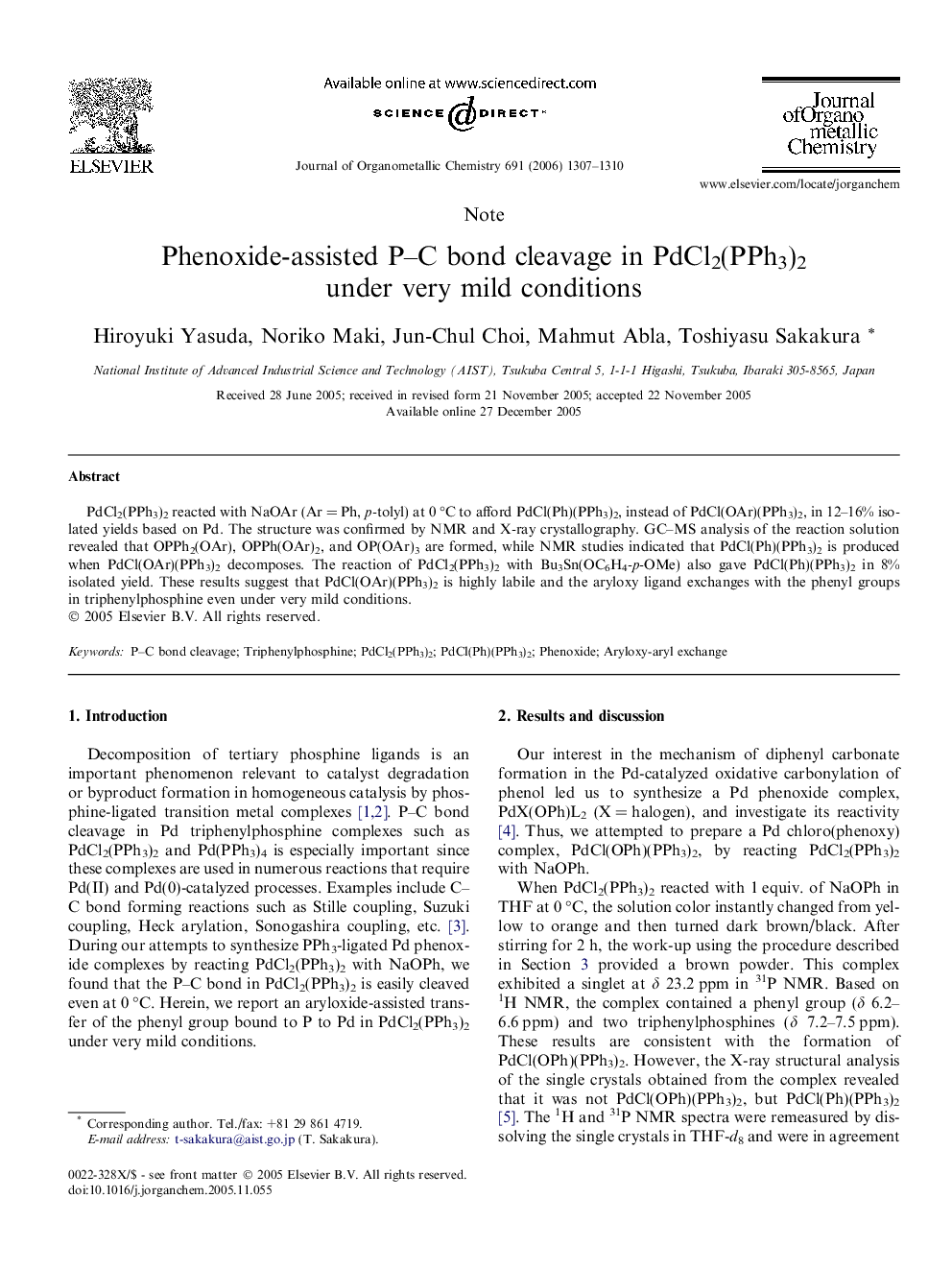 Phenoxide-assisted P–C bond cleavage in PdCl2(PPh3)2 under very mild conditions