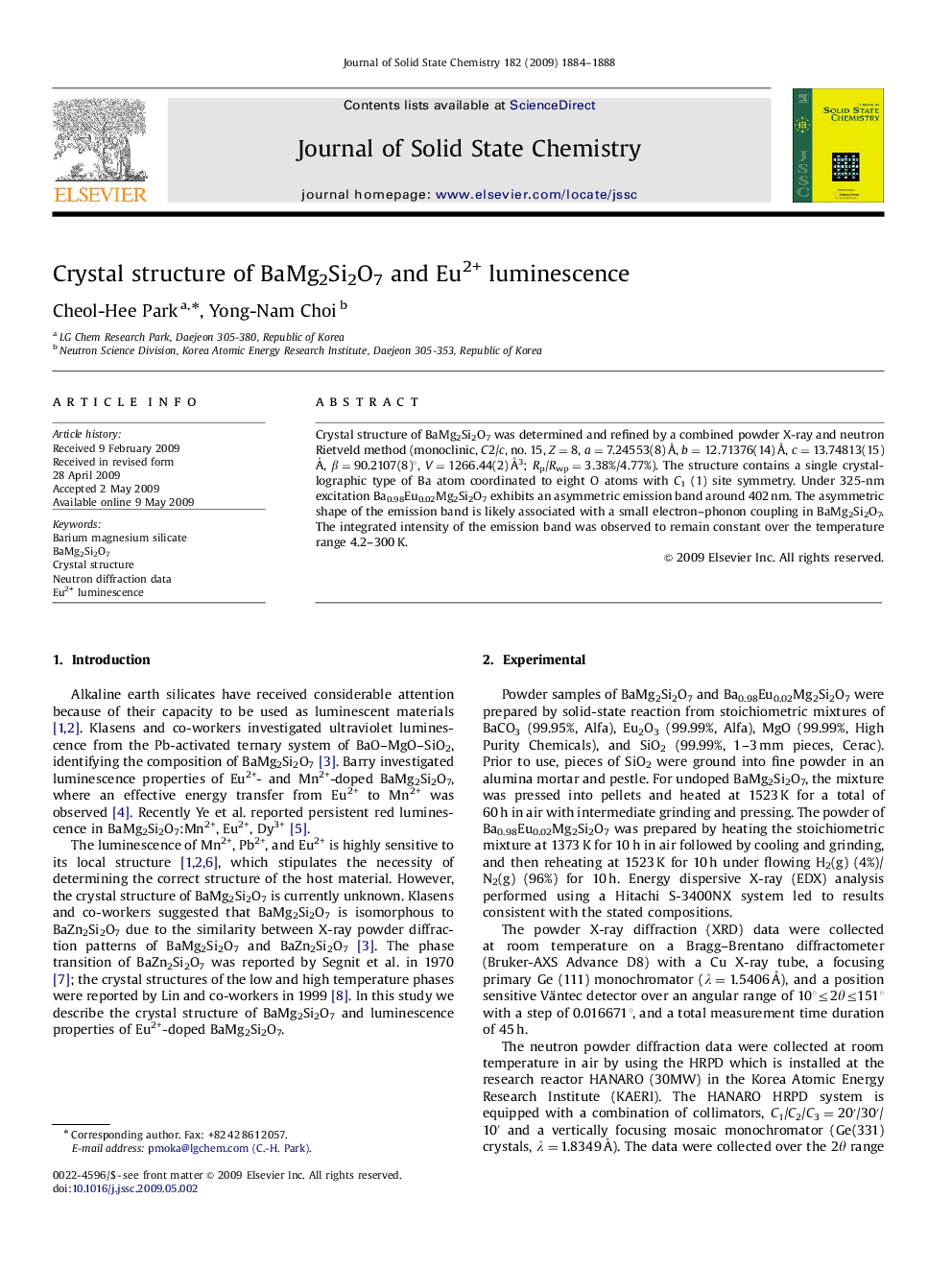 Crystal structure of BaMg2Si2O7 and Eu2+ luminescence