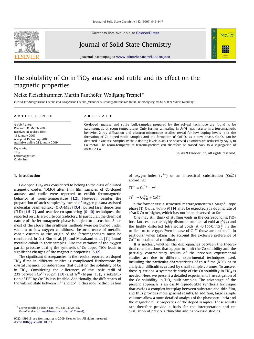 The solubility of Co in TiO2 anatase and rutile and its effect on the magnetic properties