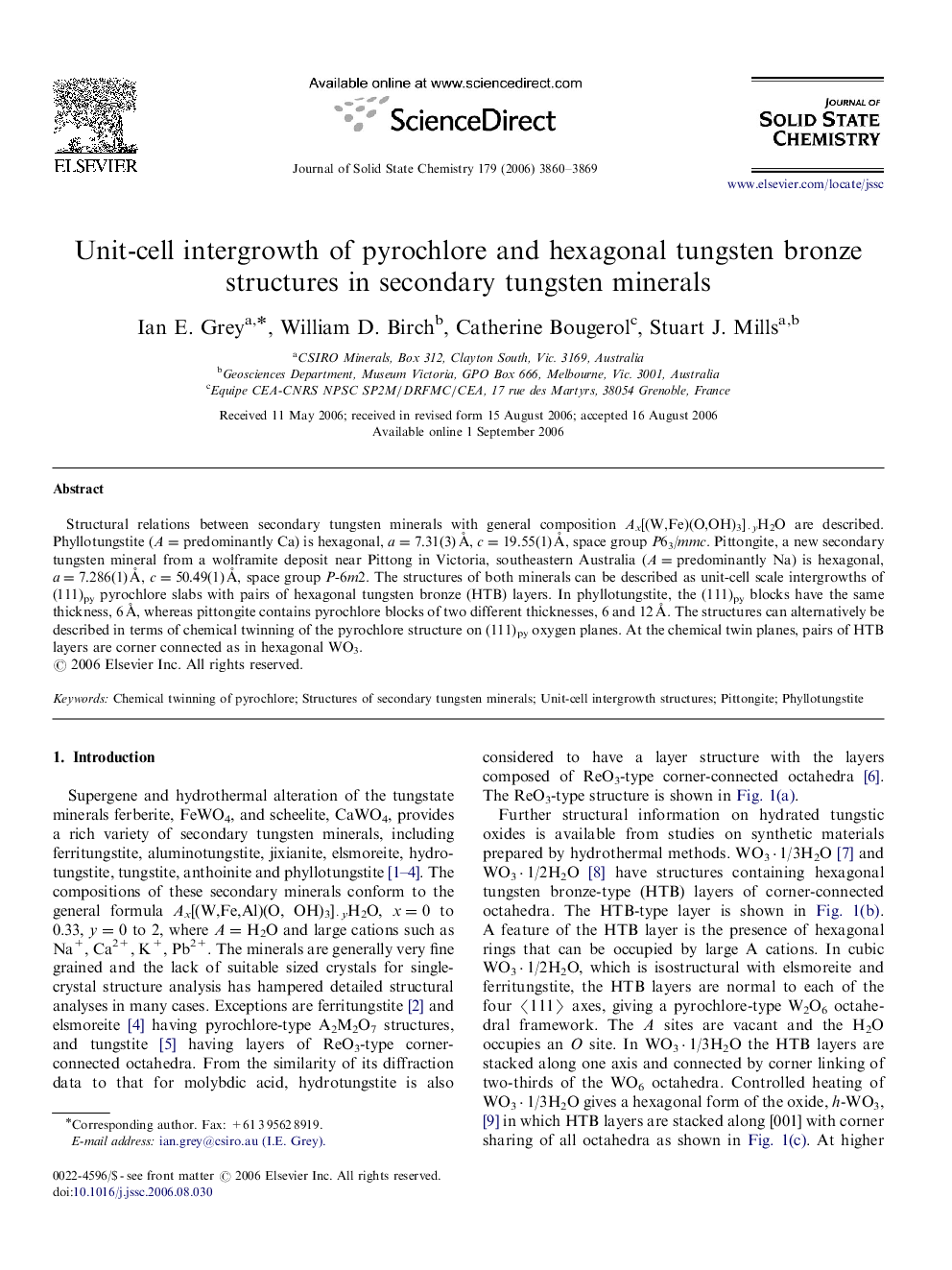 Unit-cell intergrowth of pyrochlore and hexagonal tungsten bronze structures in secondary tungsten minerals