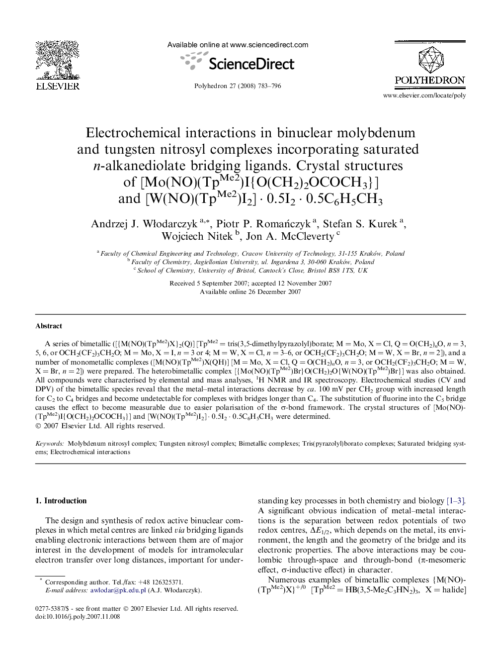 Electrochemical interactions in binuclear molybdenum and tungsten nitrosyl complexes incorporating saturated n-alkanediolate bridging ligands. Crystal structures of [Mo(NO)(TpMe2)I{O(CH2)2OCOCH3}] and [W(NO)(TpMe2)I2]Â Â·Â 0.5I2Â Â·Â 0.5C6H5CH3