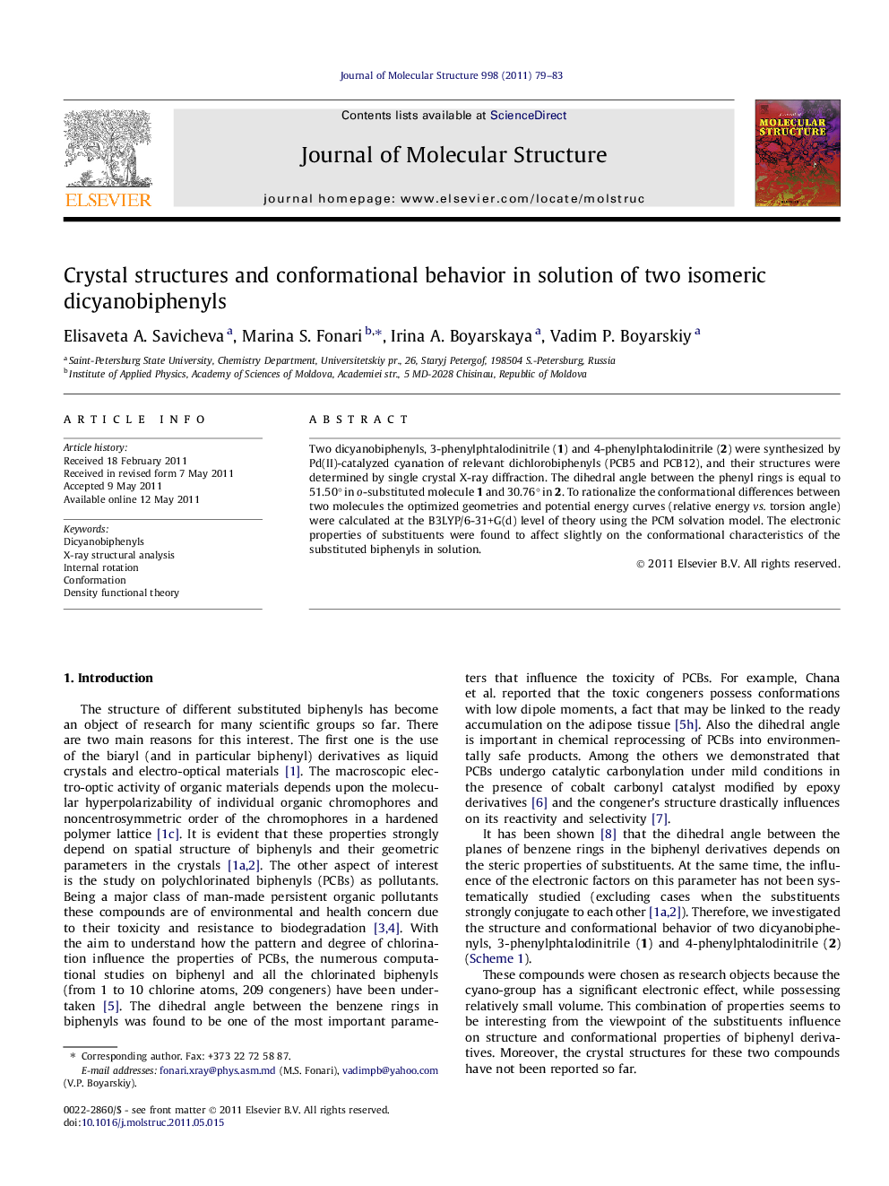 Crystal structures and conformational behavior in solution of two isomeric dicyanobiphenyls