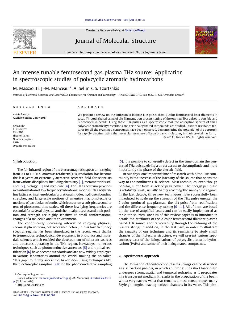 An intense tunable femtosecond gas-plasma THz source: Application in spectroscopic studies of polycyclic aromatic hydrocarbons