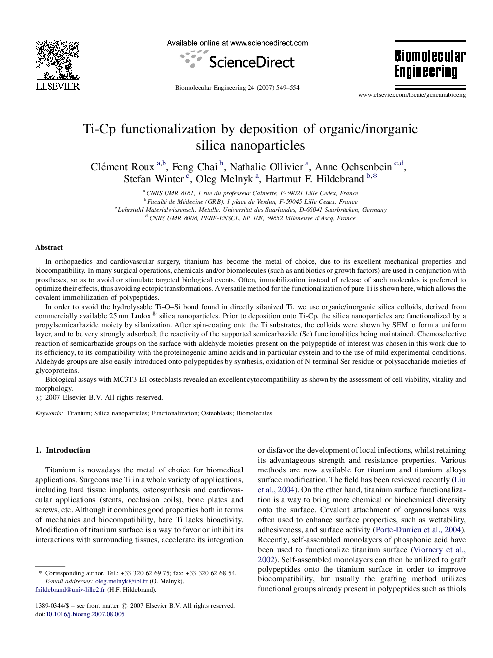 Ti-Cp functionalization by deposition of organic/inorganic silica nanoparticles