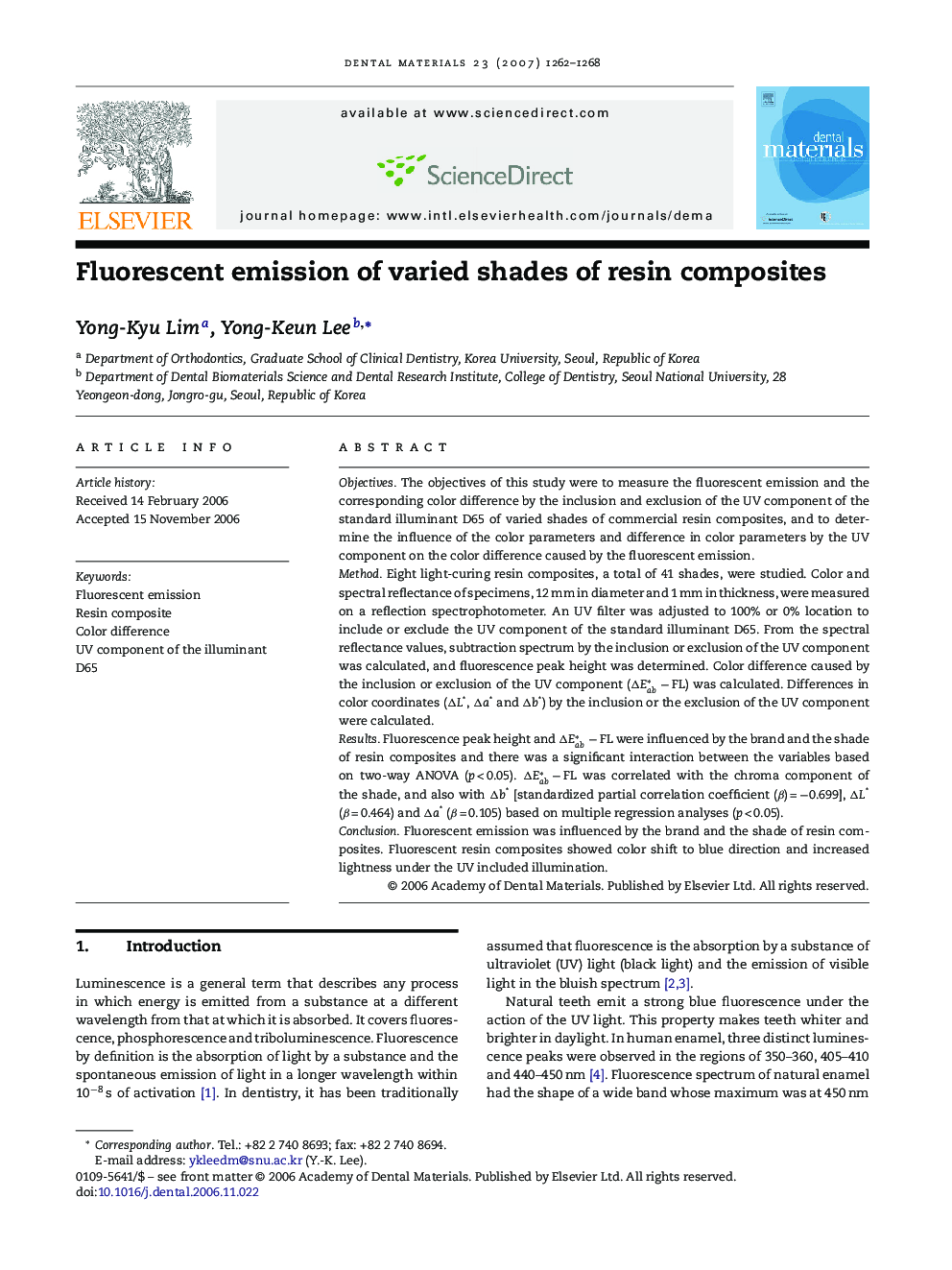 Fluorescent emission of varied shades of resin composites