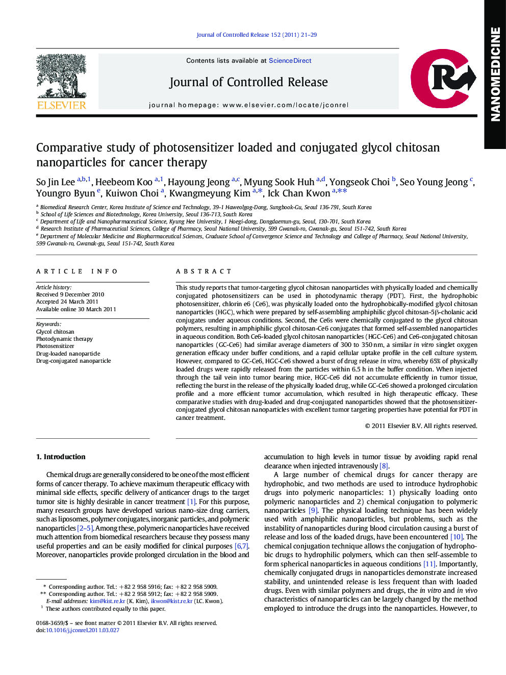 Comparative study of photosensitizer loaded and conjugated glycol chitosan nanoparticles for cancer therapy